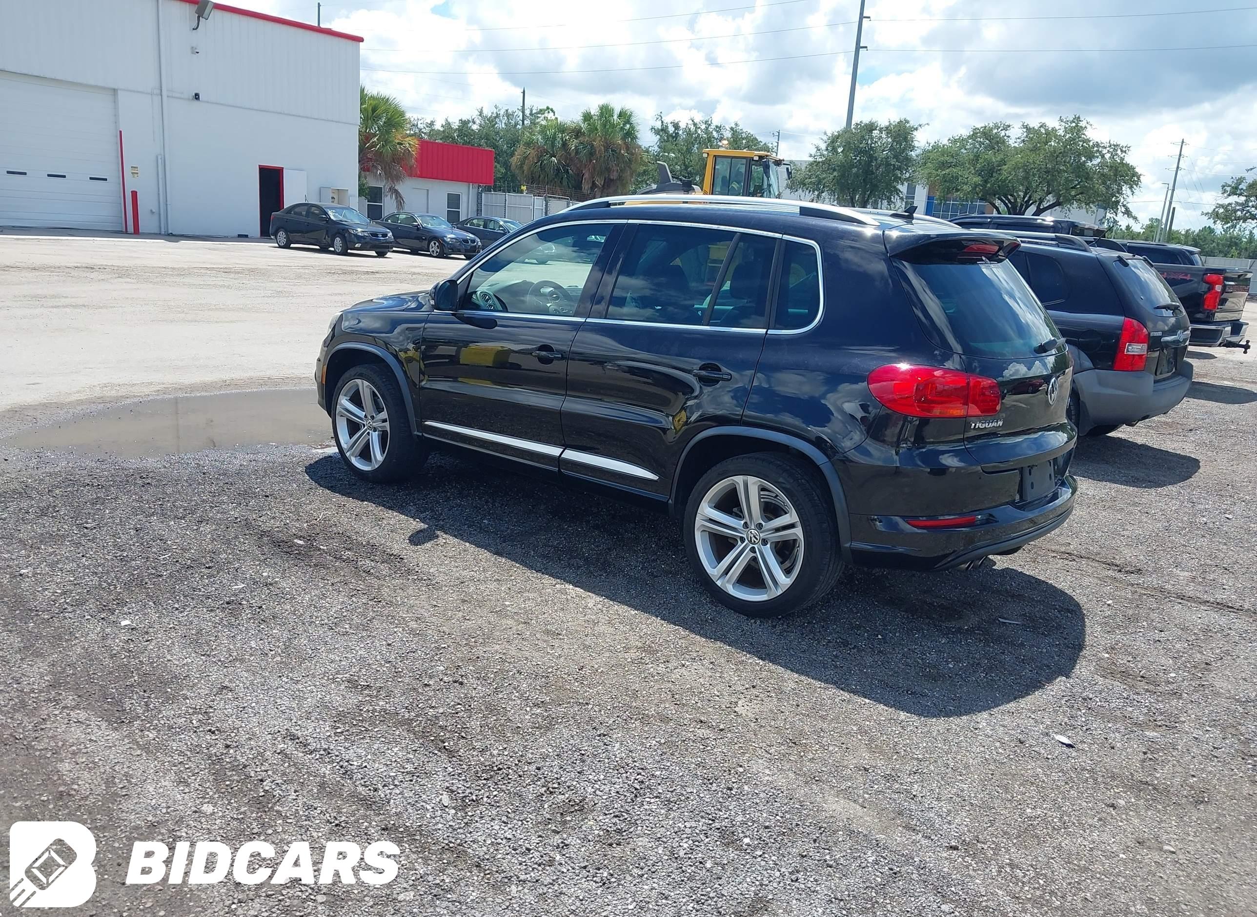 2015 Volkswagen Tiguan, R-Line