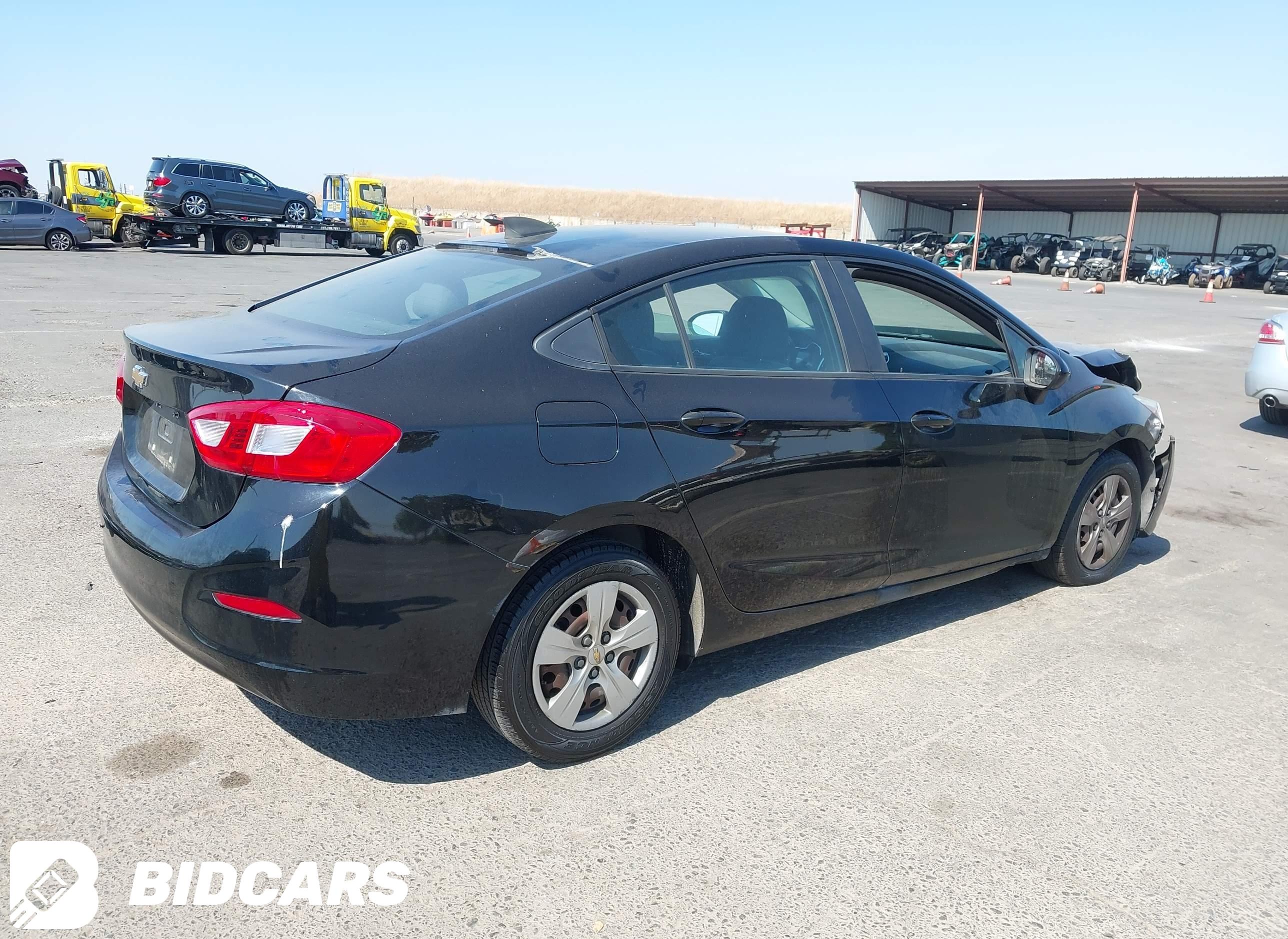 2017 Chevrolet Cruze, Ls Auto