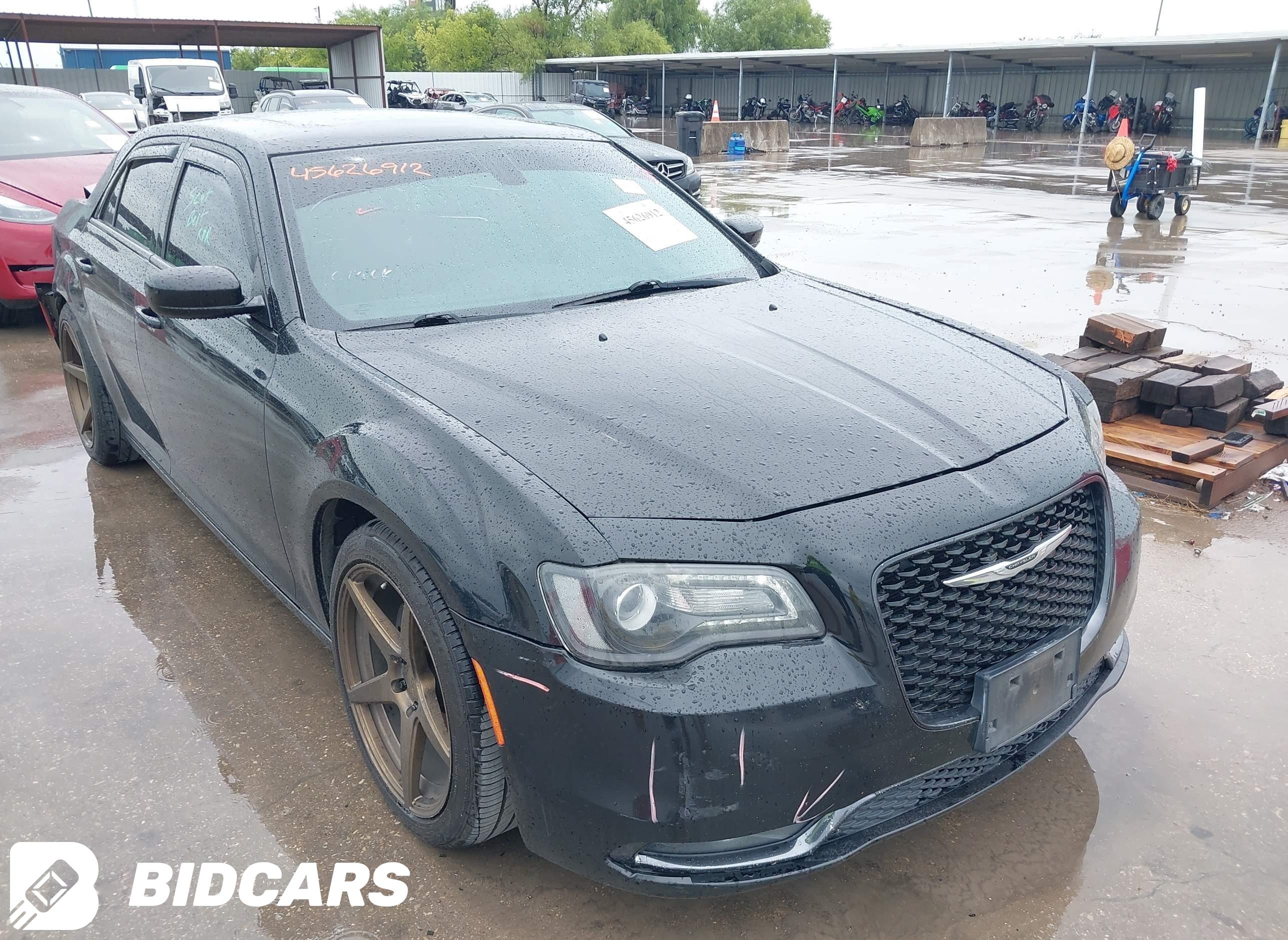 2015 Chrysler 300, 300S