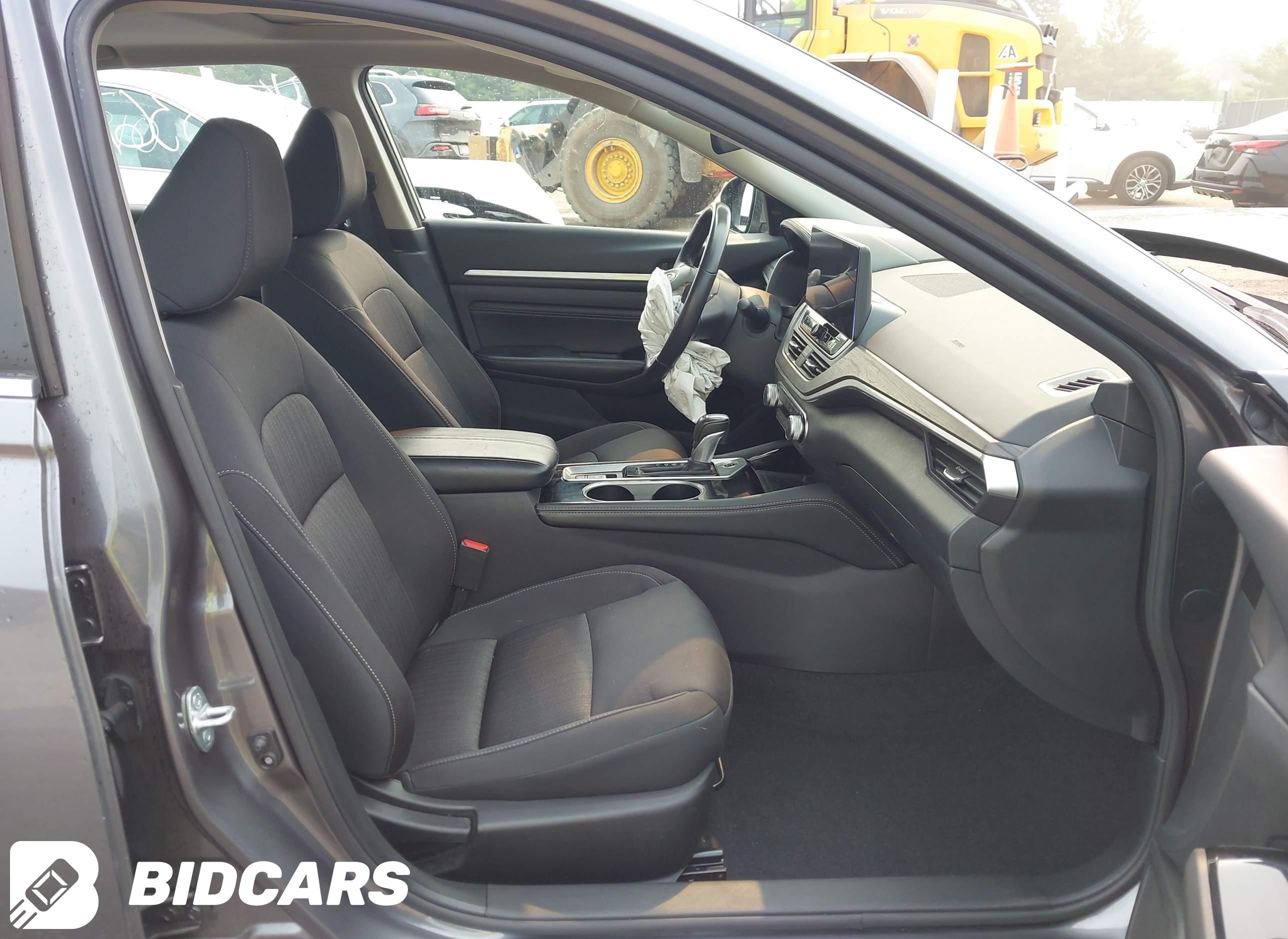 2023 Nissan Altima, Sv Fwd