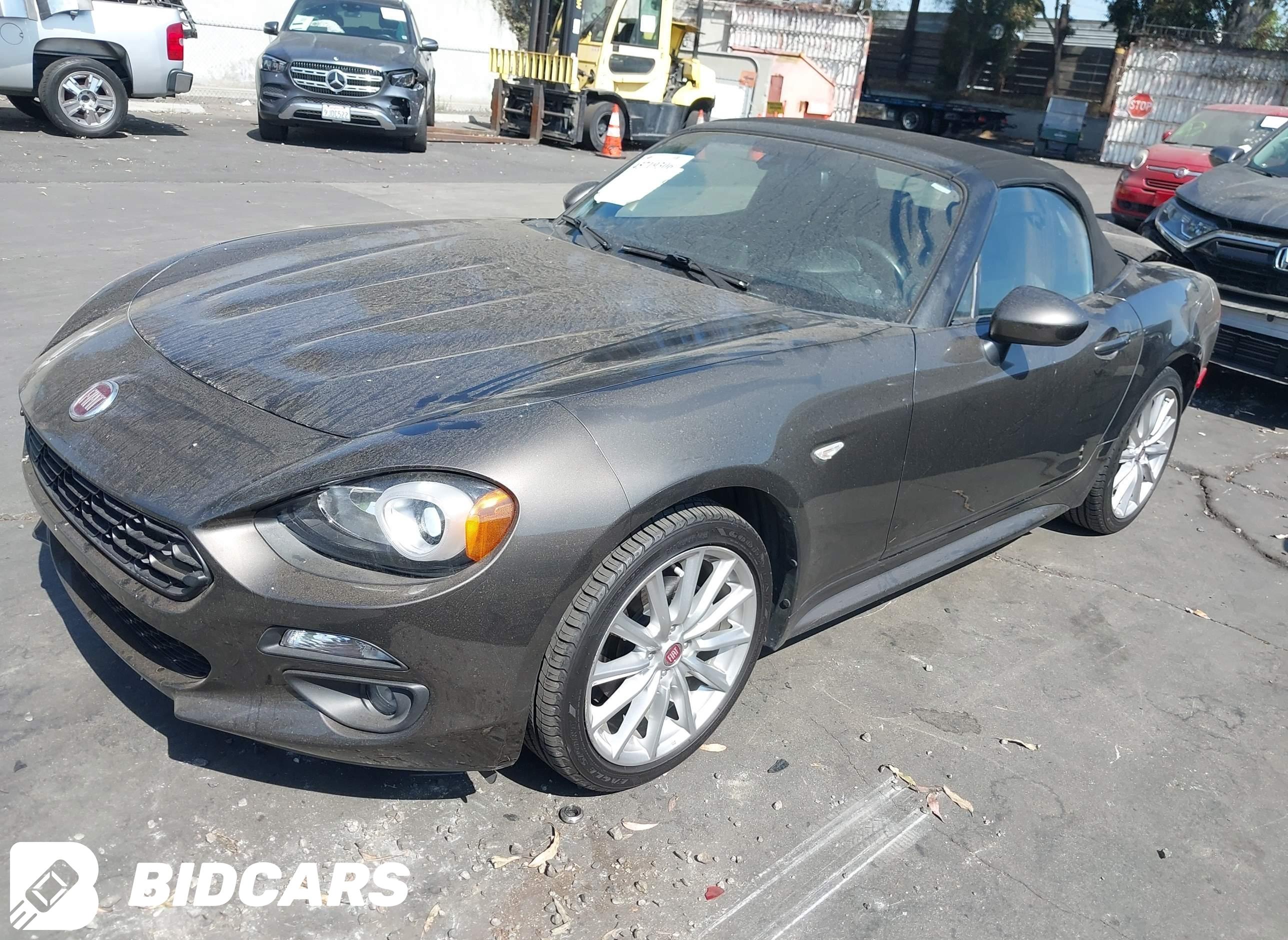 2017 Fiat 124 Spider, Lusso