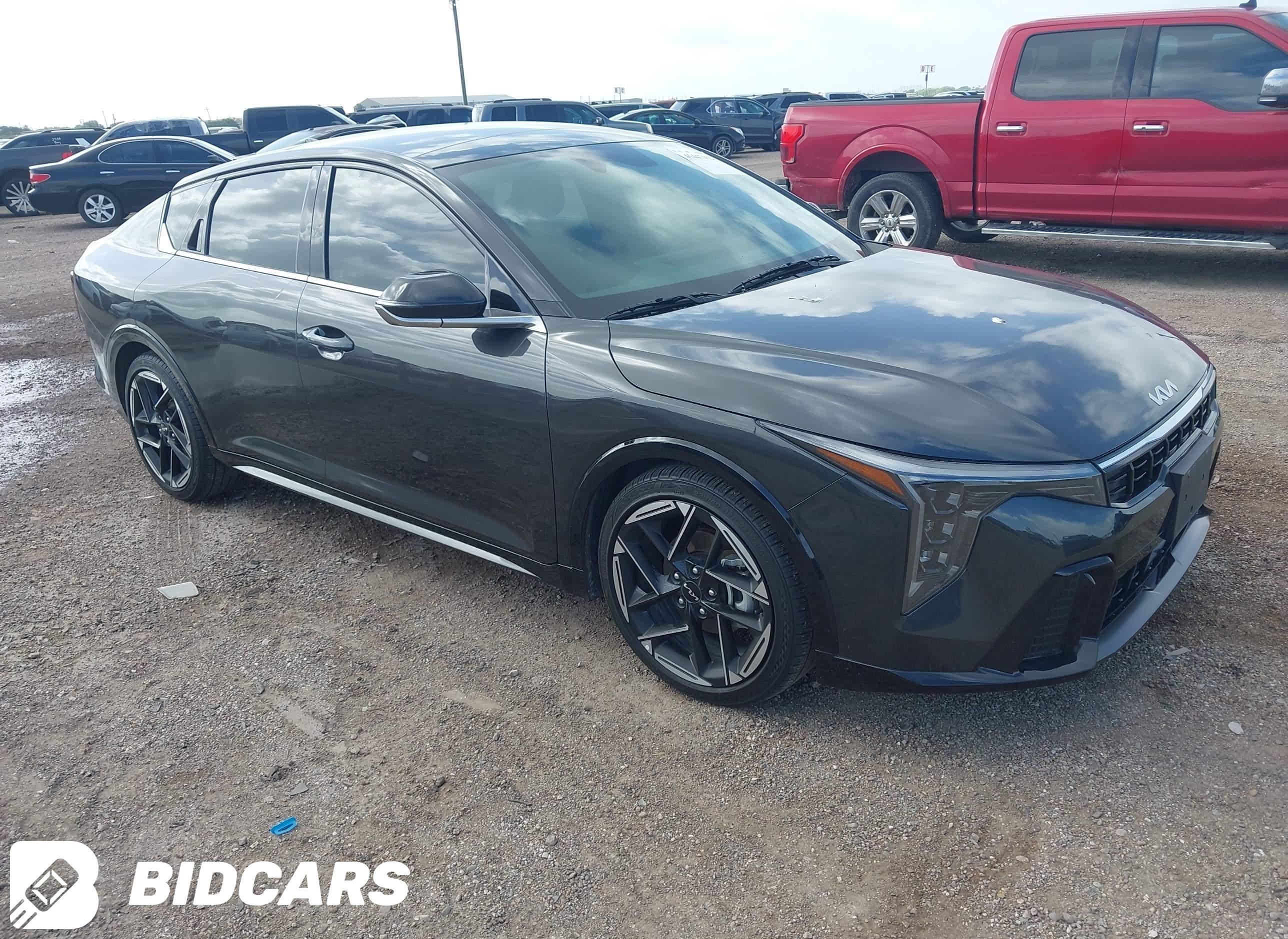 2025 KIA K4, Gt-Line