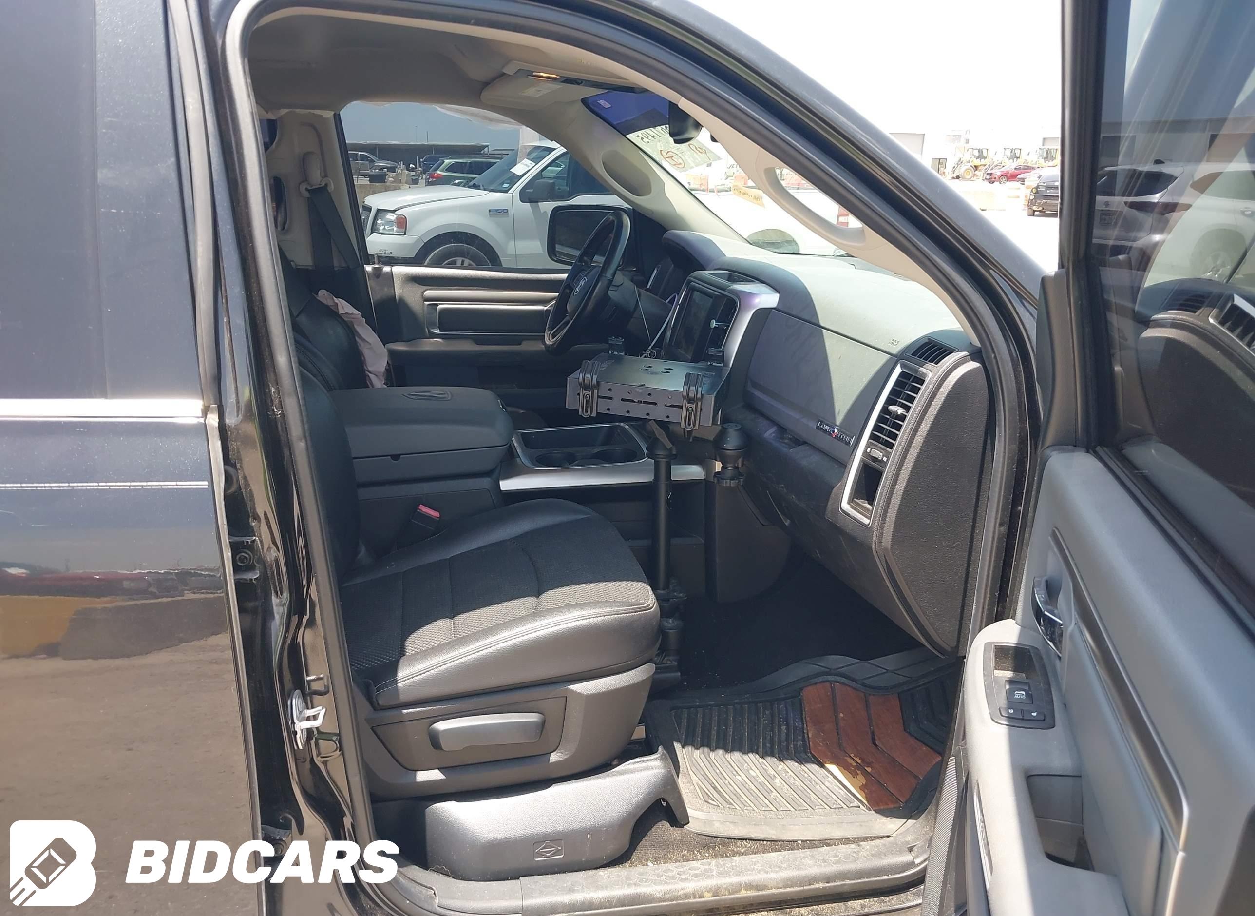 2017 RAM 1500, Lone Star Silv...