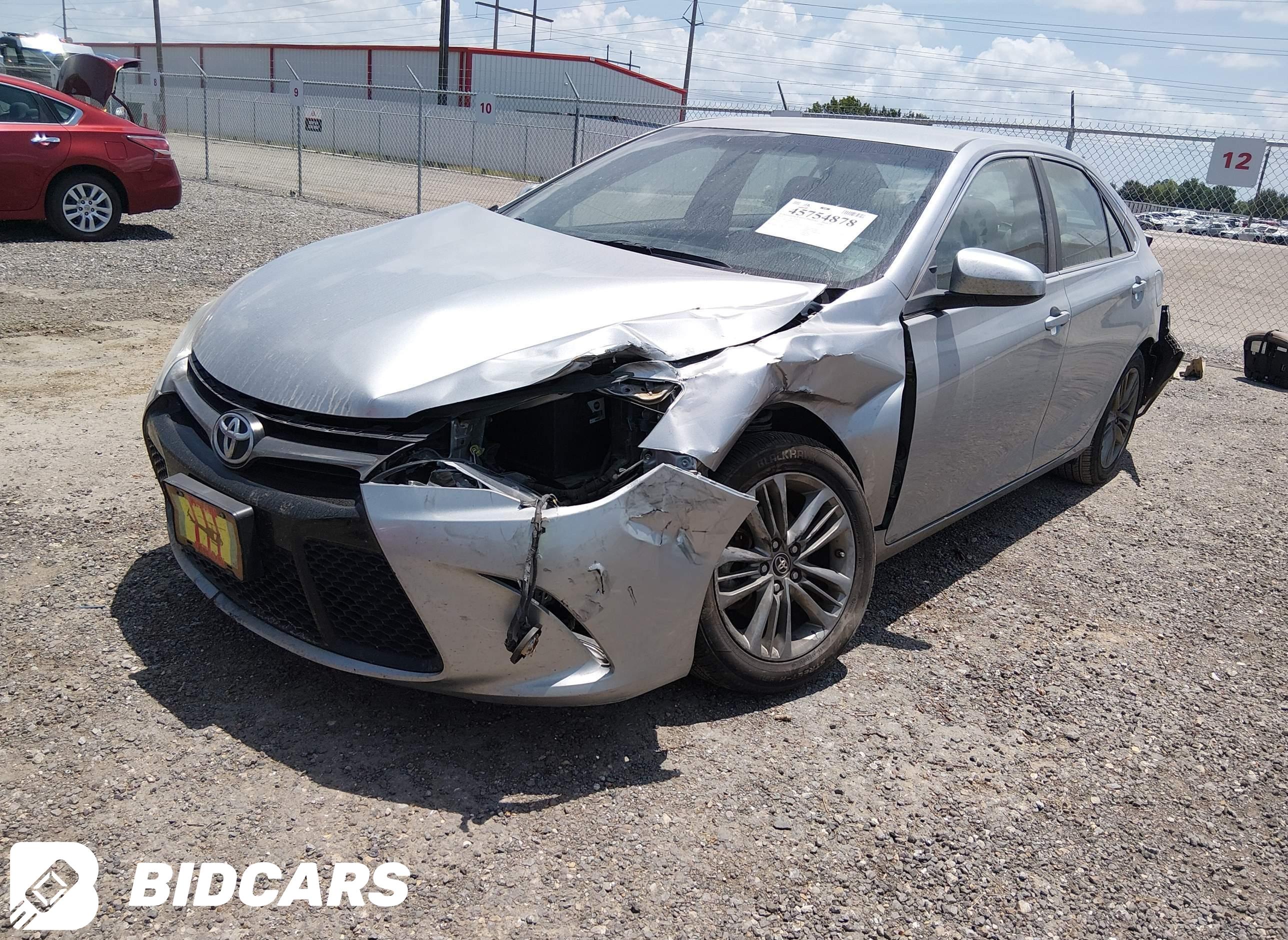 2016 Toyota Camry, SE