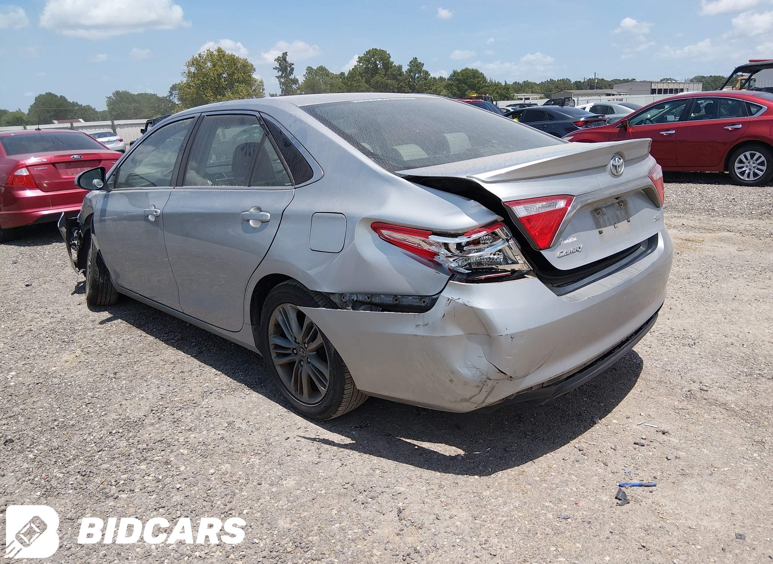 2016 Toyota Camry, SE