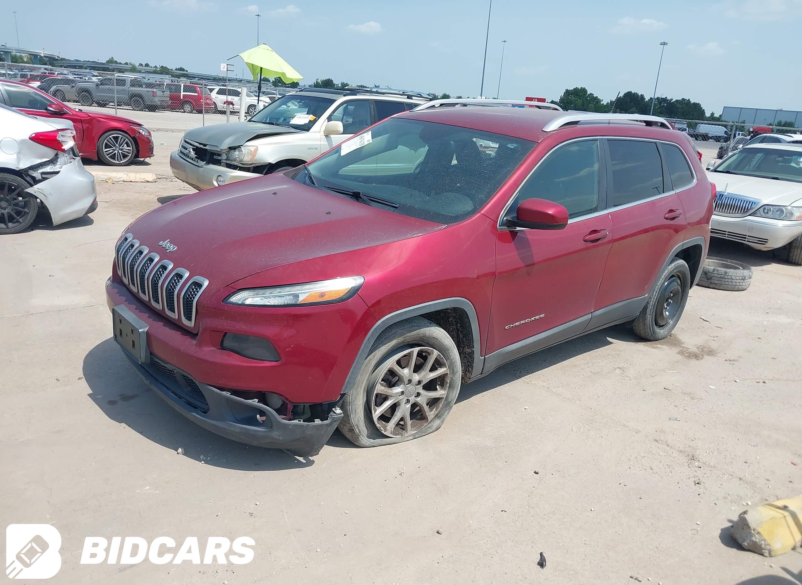 2017 Jeep Cherokee, Latitude