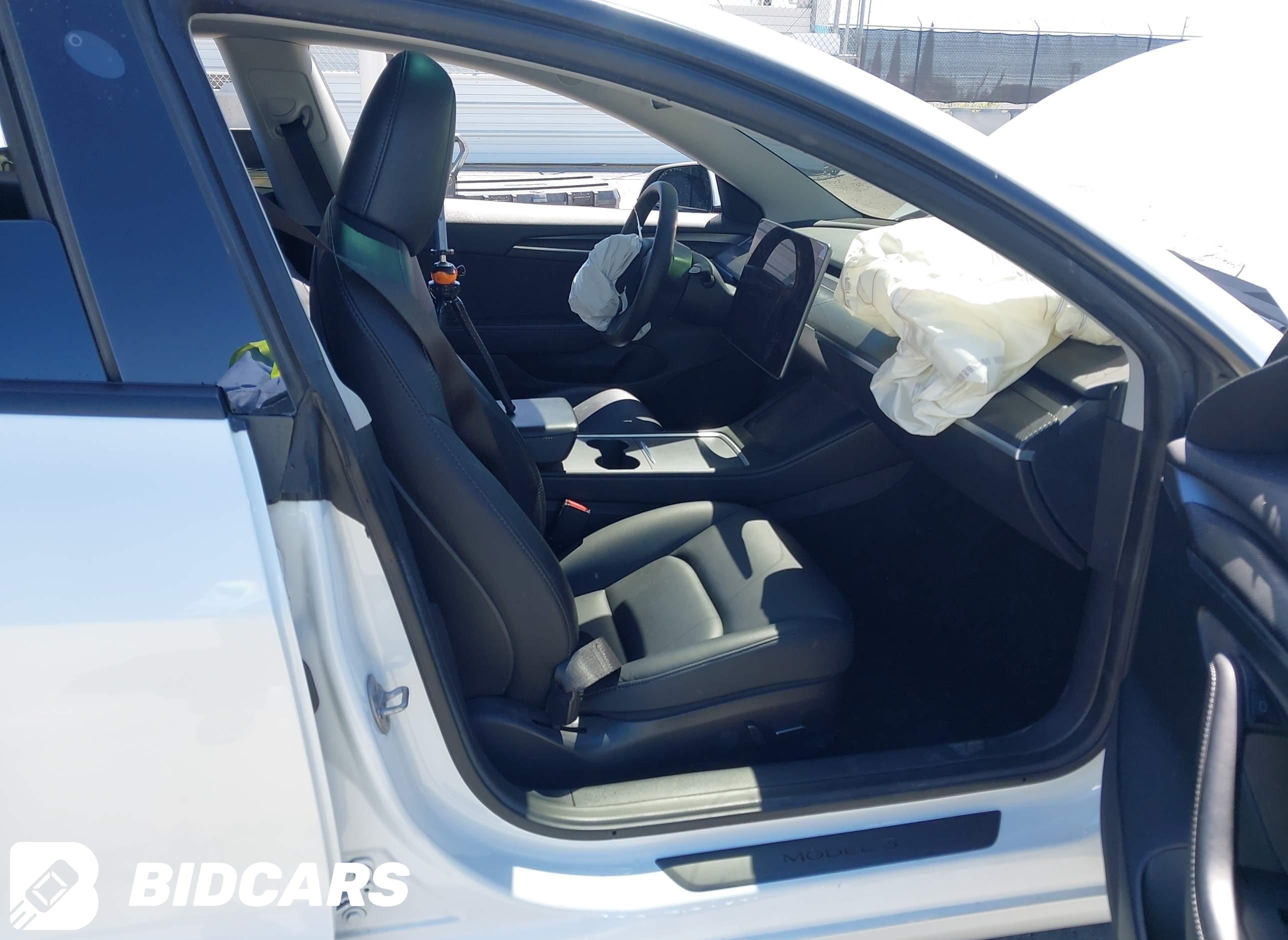 2023 Tesla Model 3, Performan...