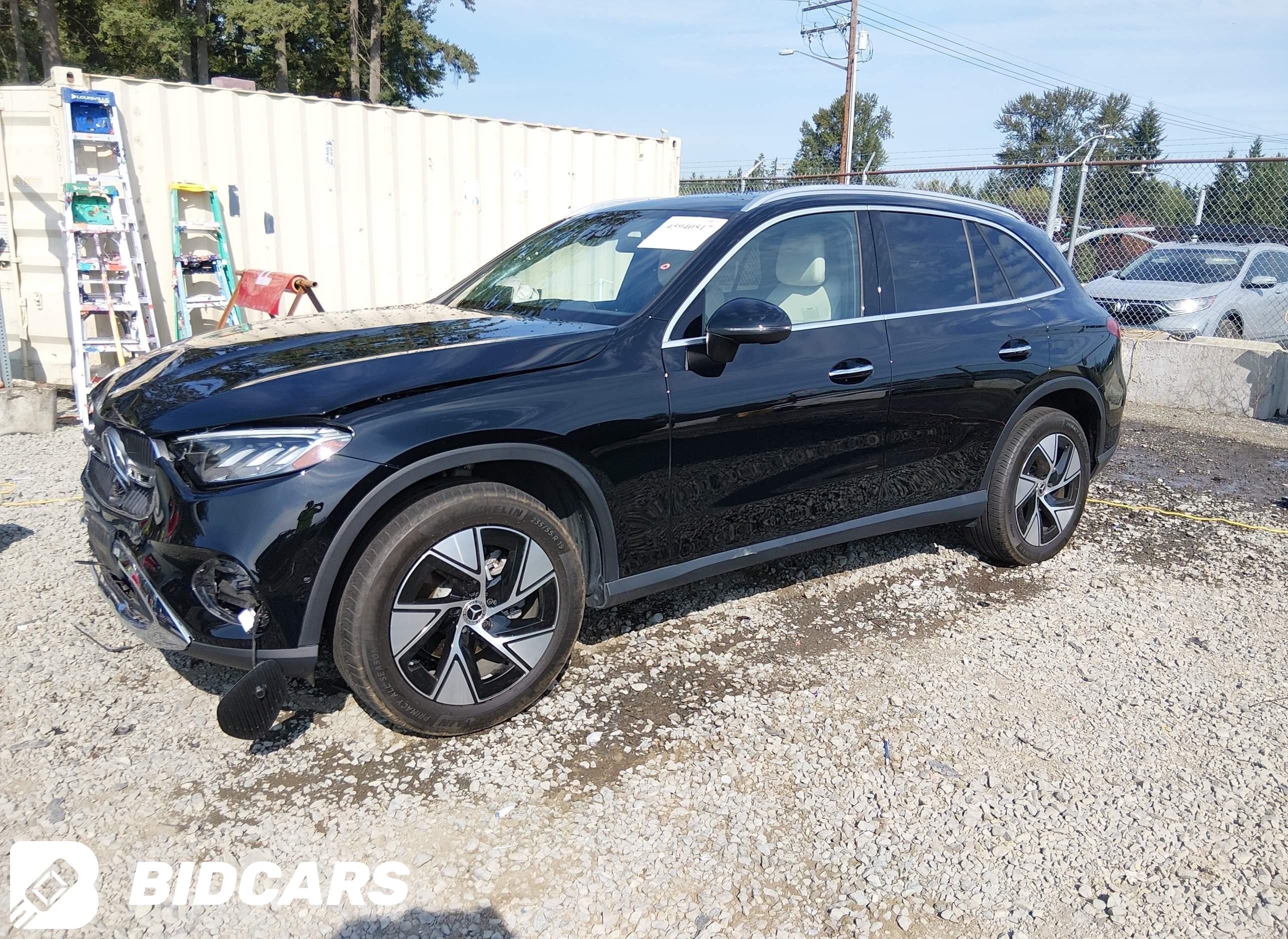 2024 Mercedes-Benz GLC 300, 4...