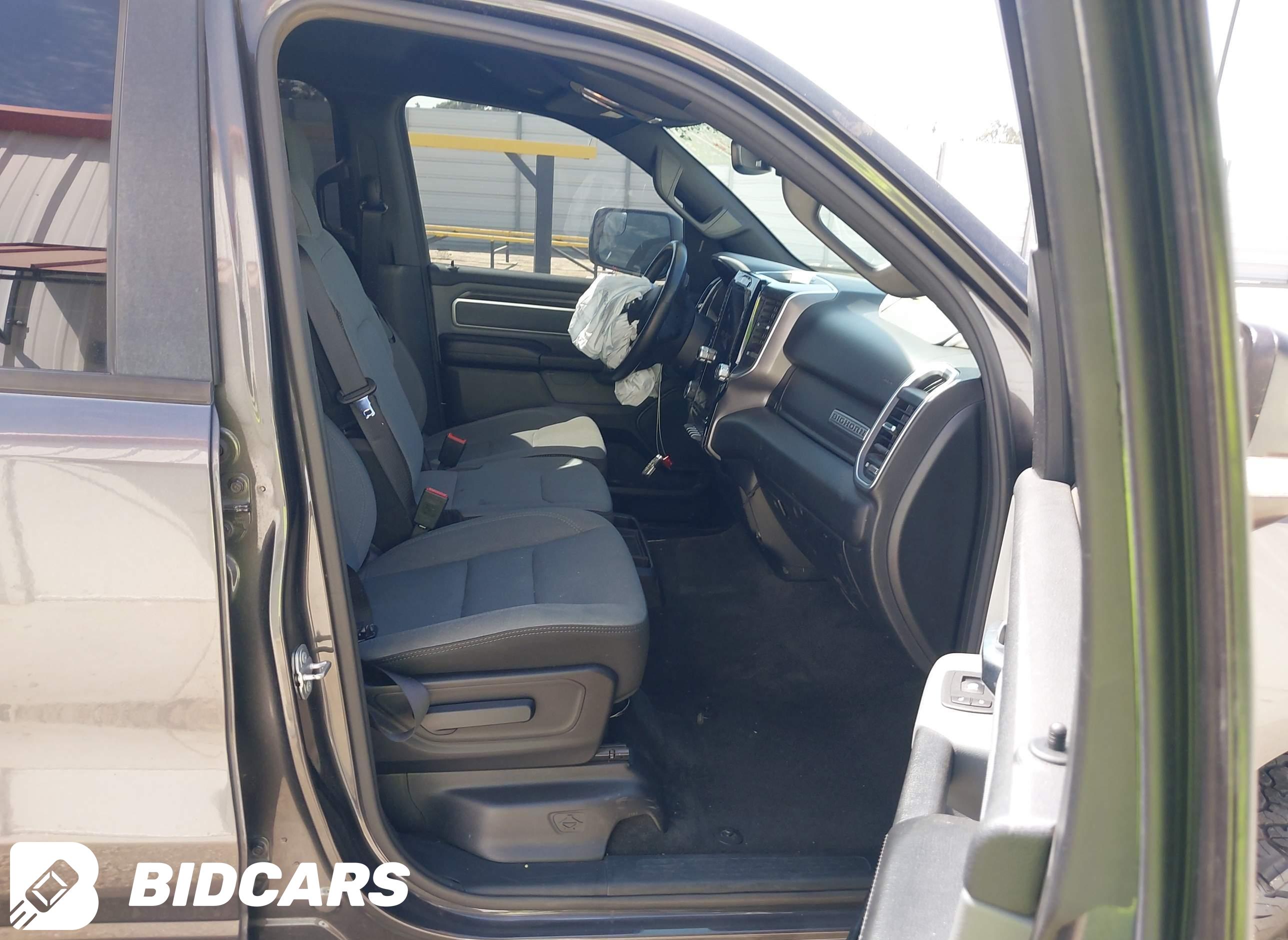 2021 RAM 1500, Big Horn  4X4...