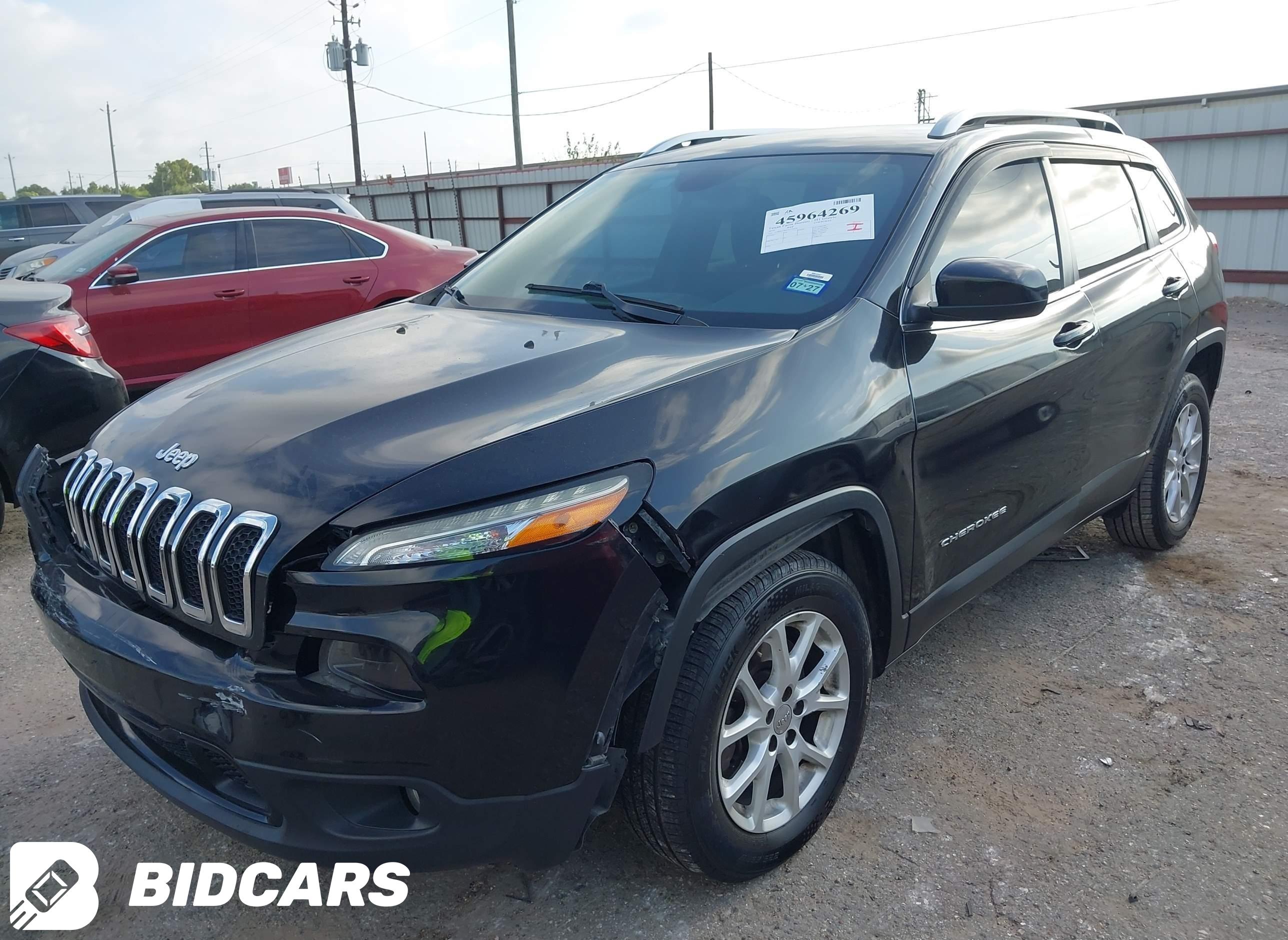 2016 Jeep Cherokee, Latitude