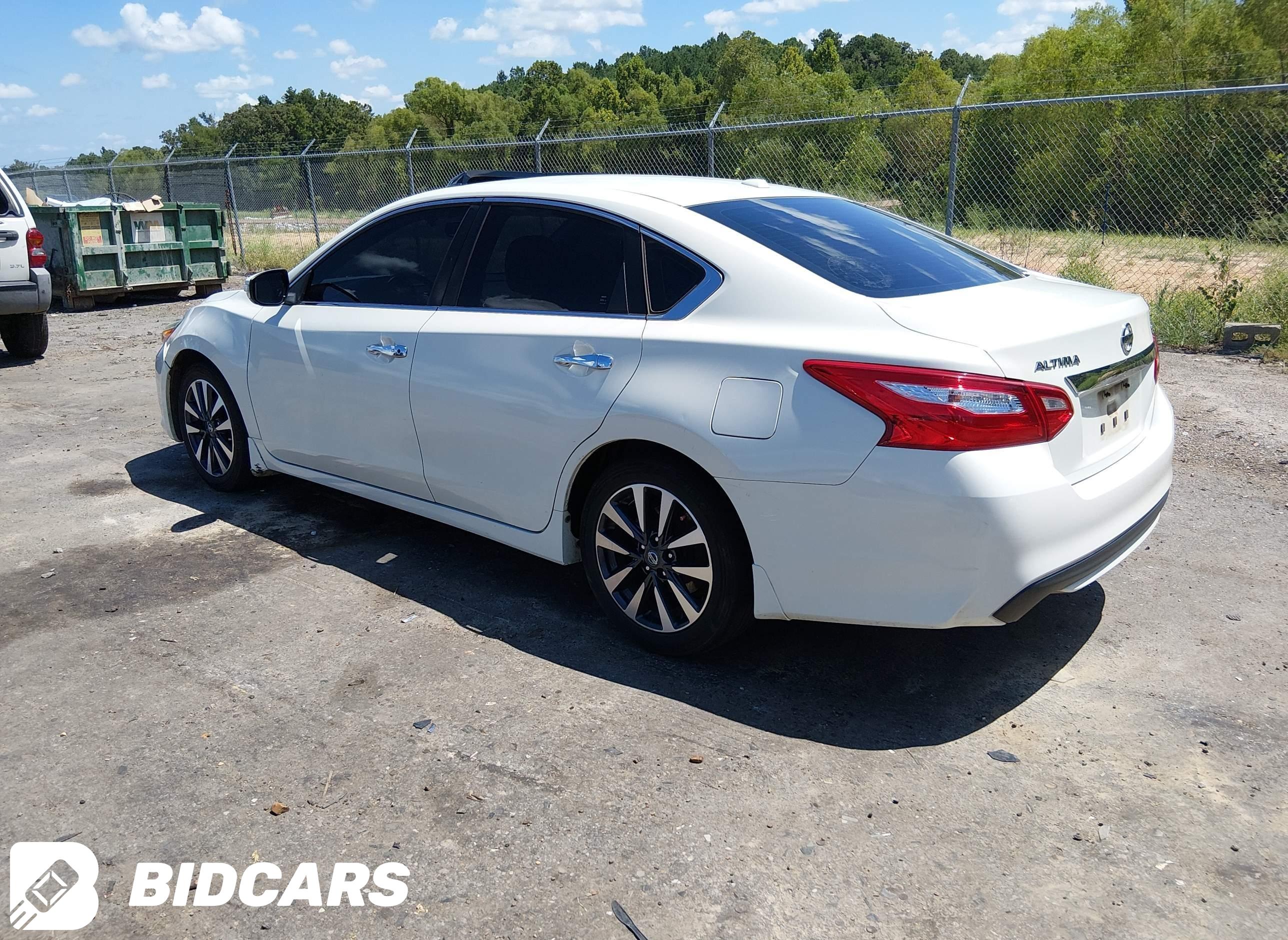 2017 Nissan Altima, 2.5 SL
