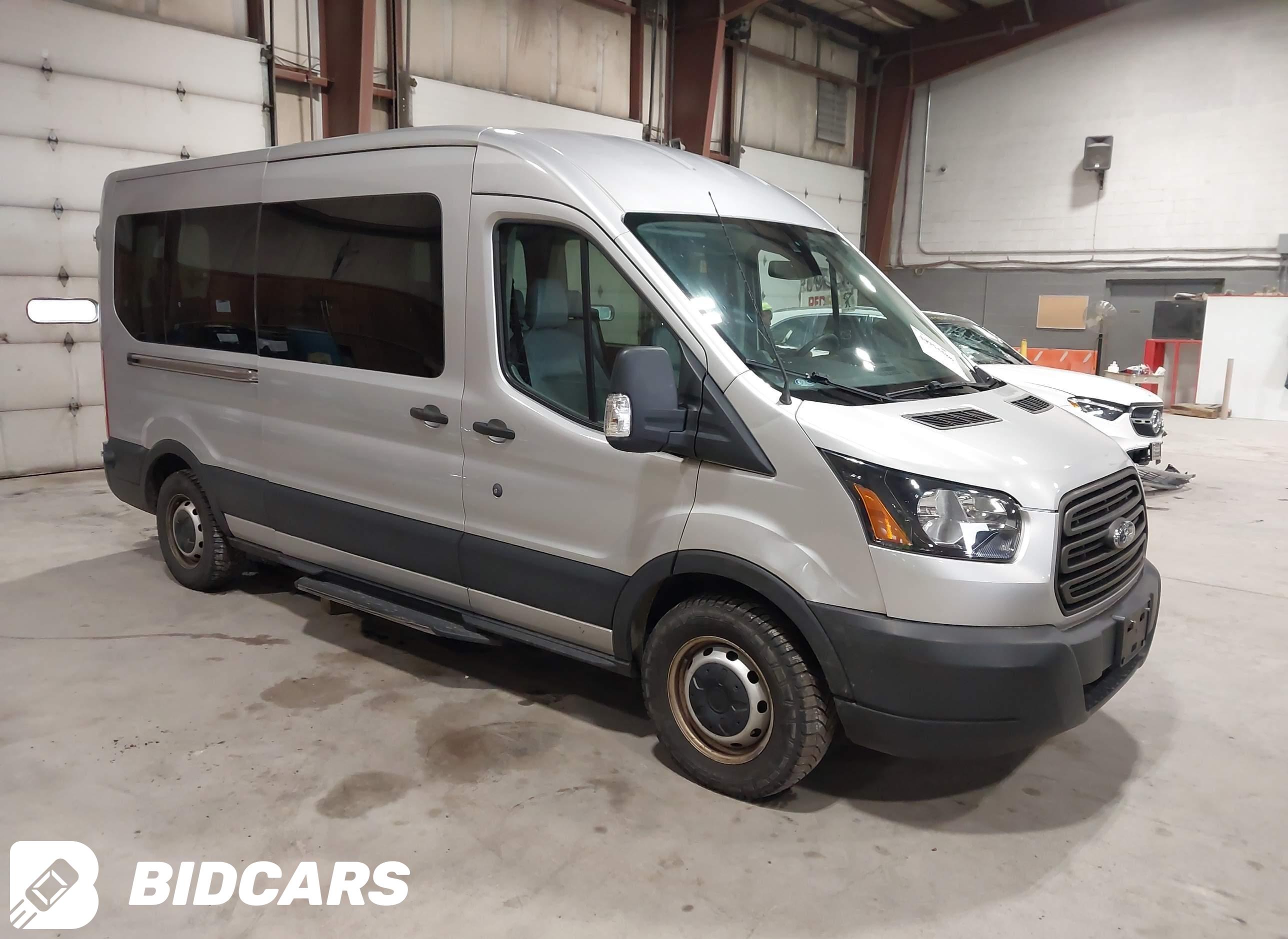 2019 Ford Transit-350, XL
