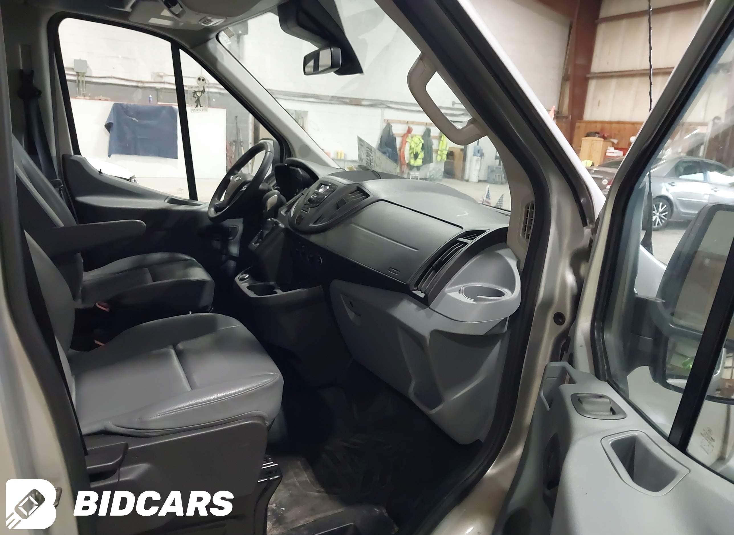 2019 Ford Transit-350, XL
