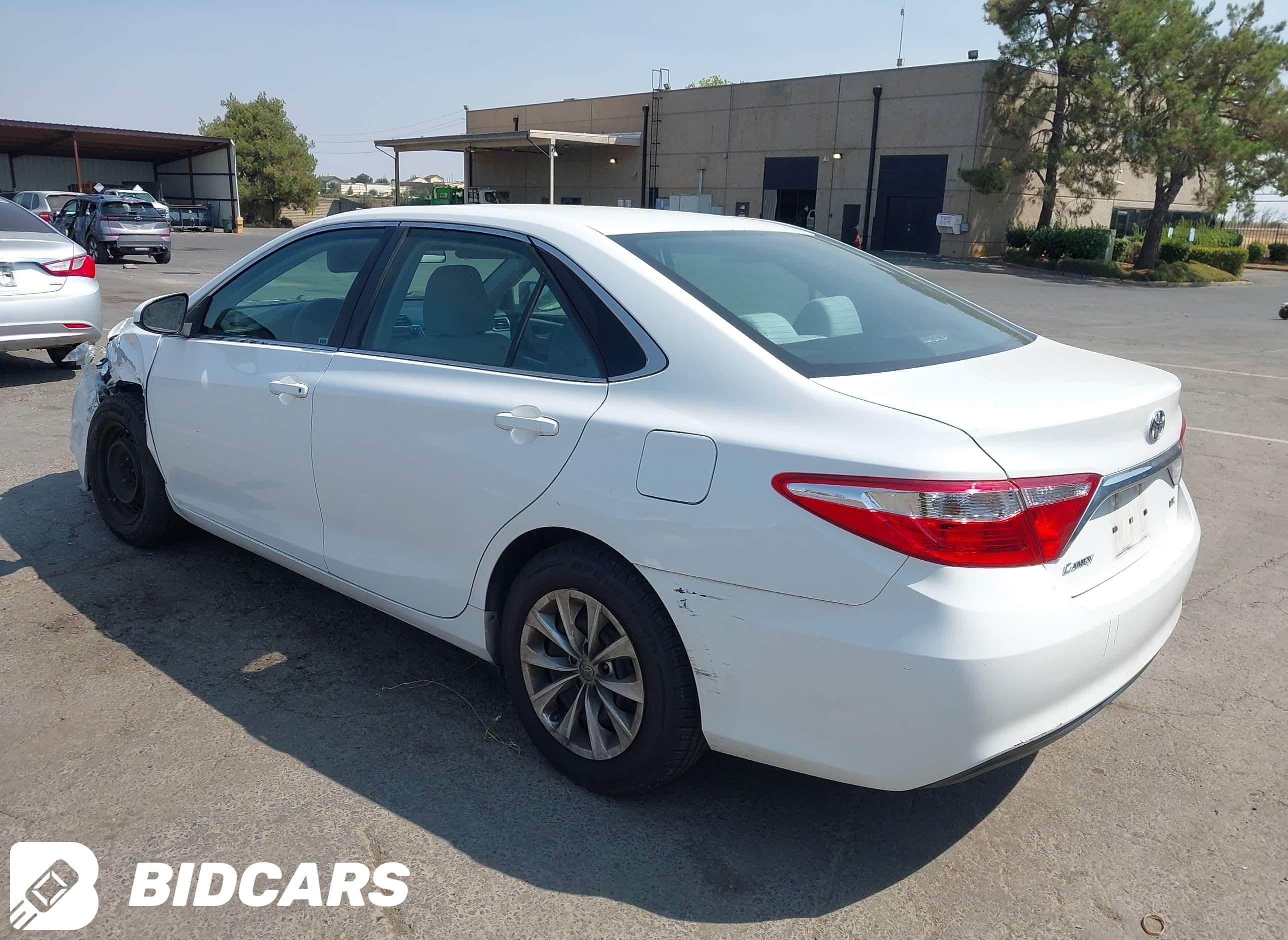 2017 Toyota Camry, LE