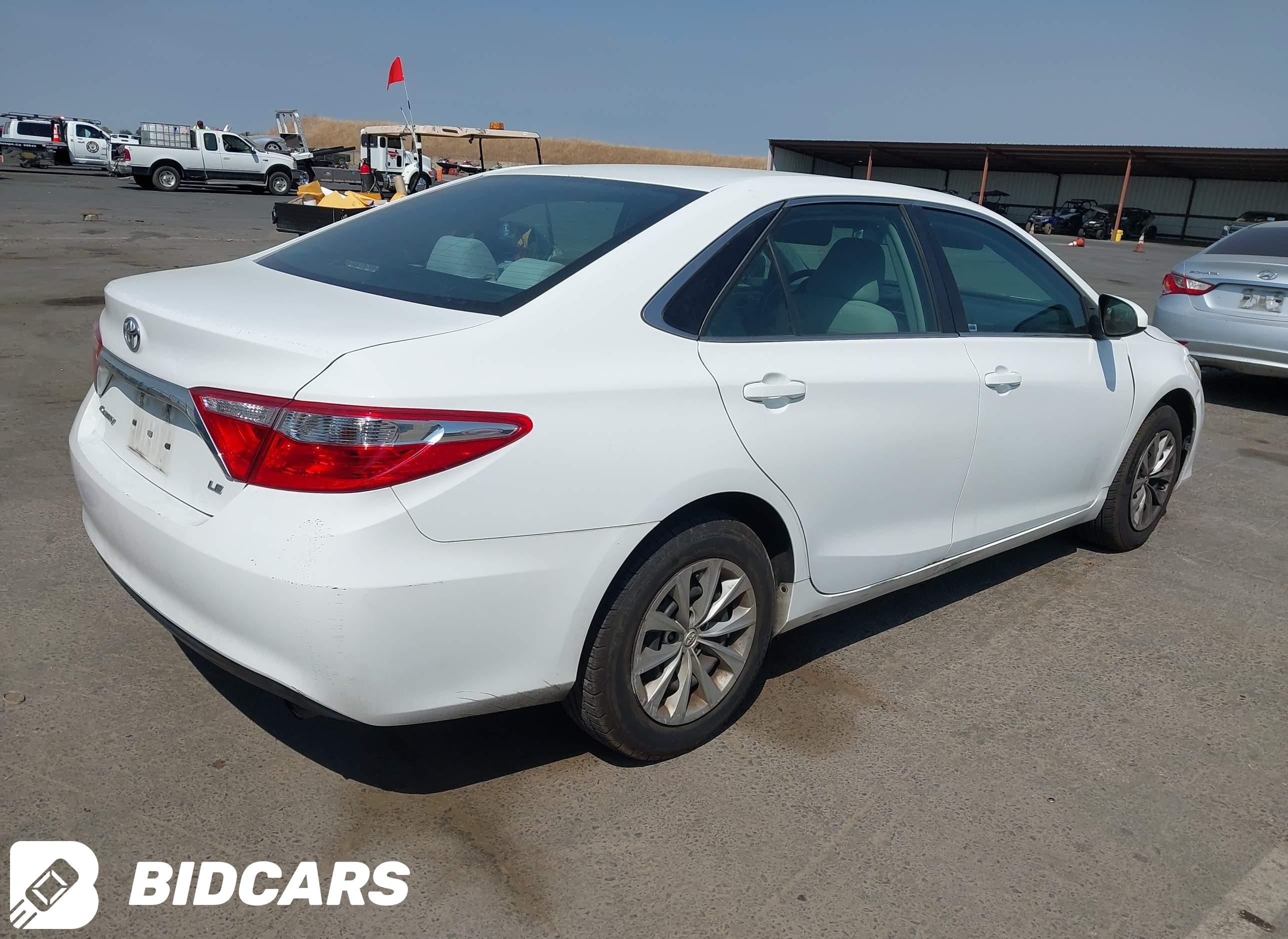 2017 Toyota Camry, LE