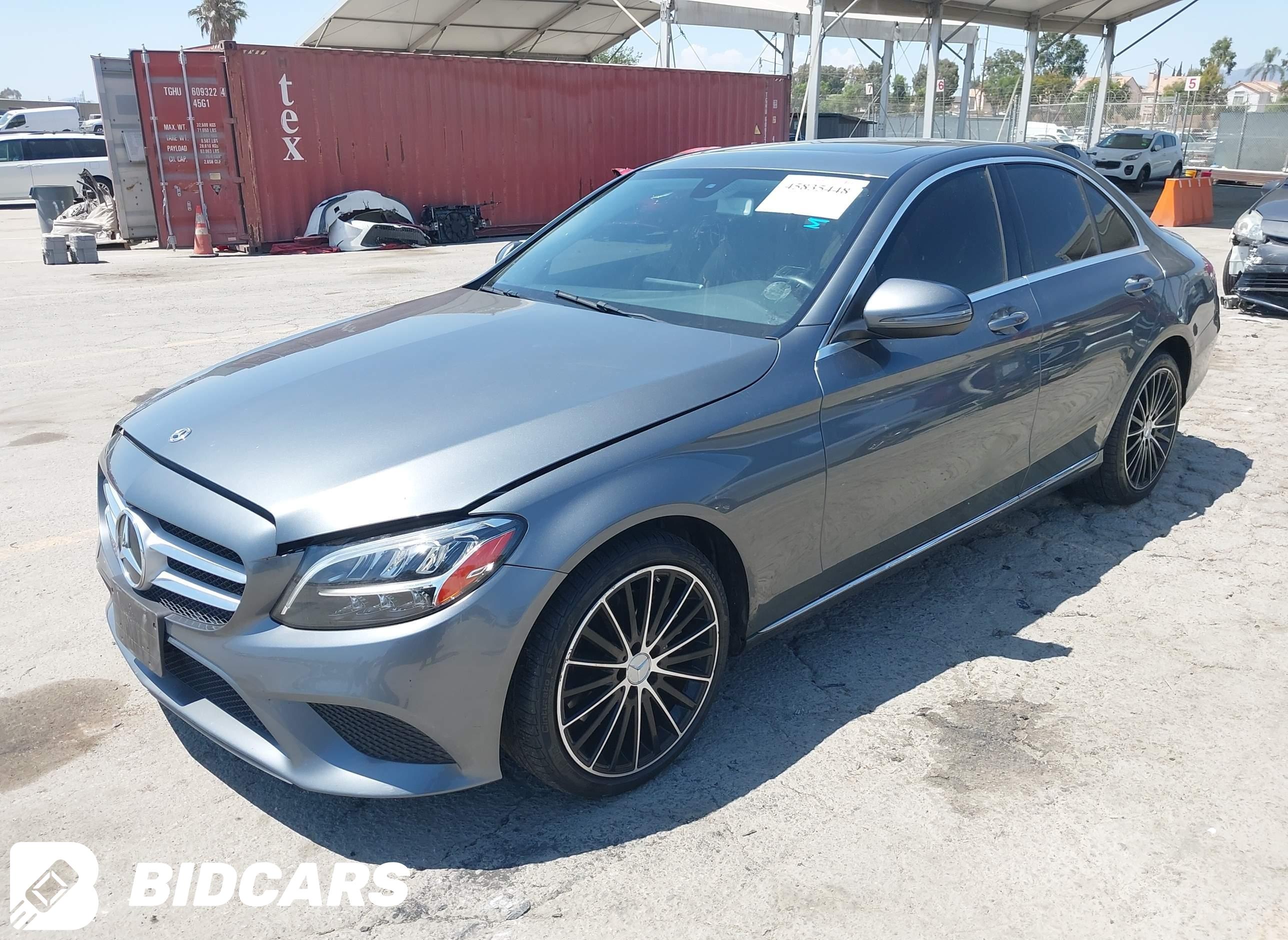 2019 Mercedes-Benz C 300
