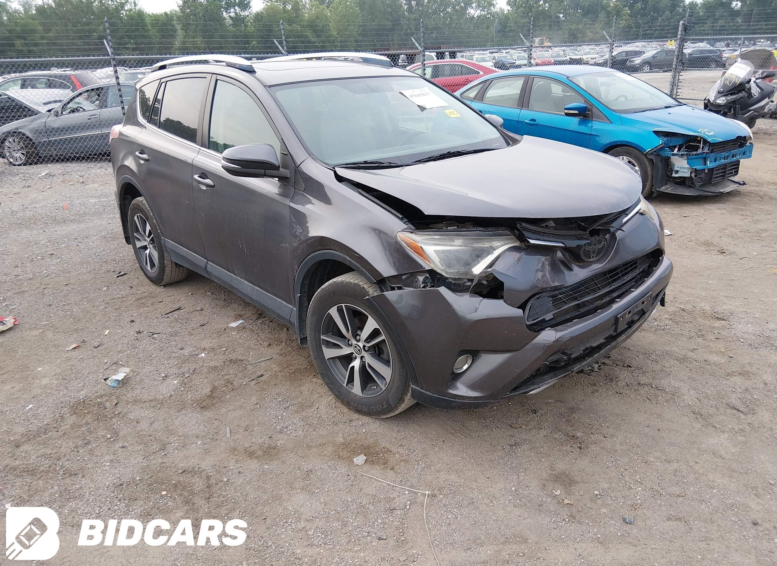 2016 Toyota RAV4, Xle
