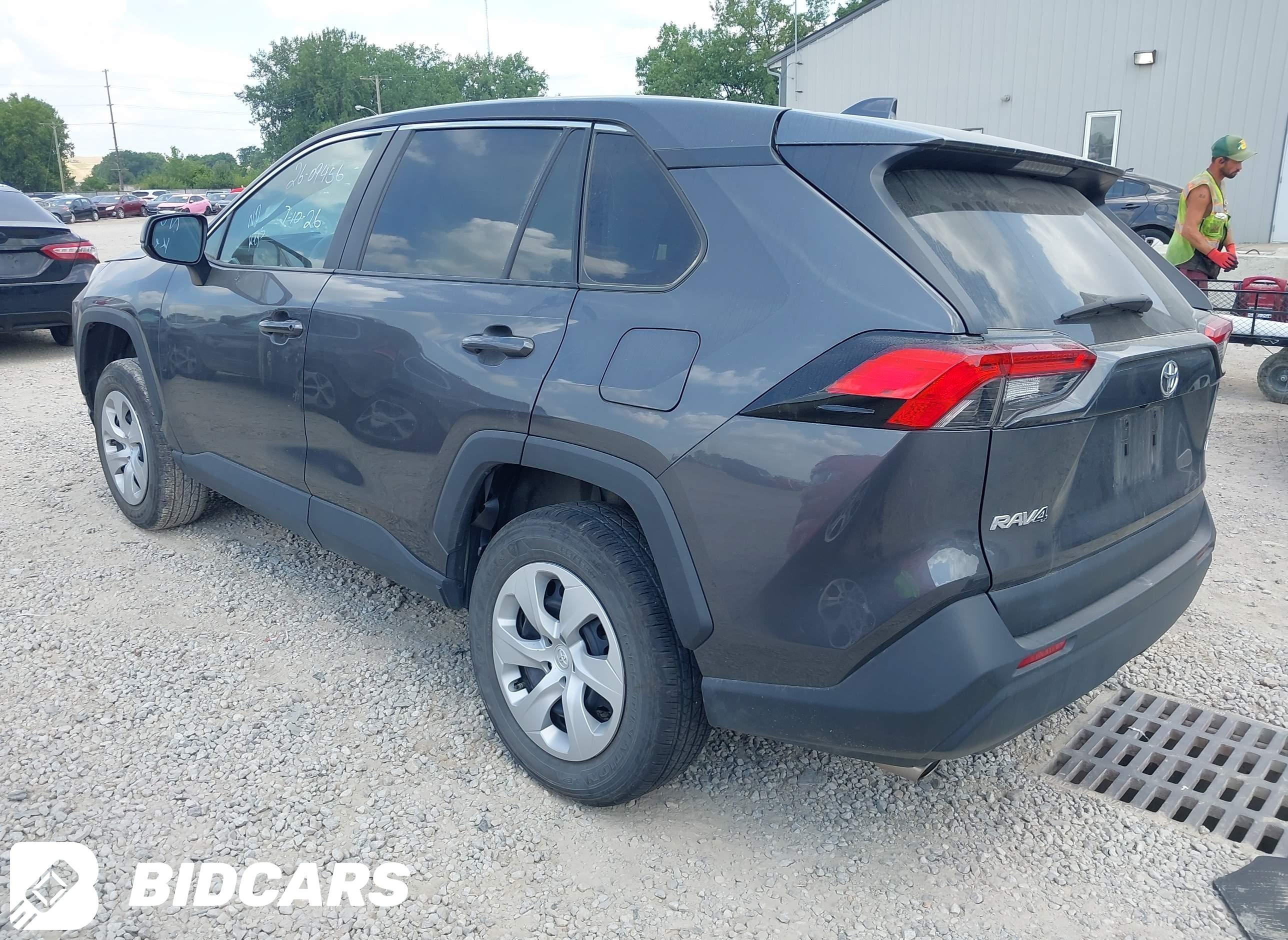 2024 Toyota RAV4, LE