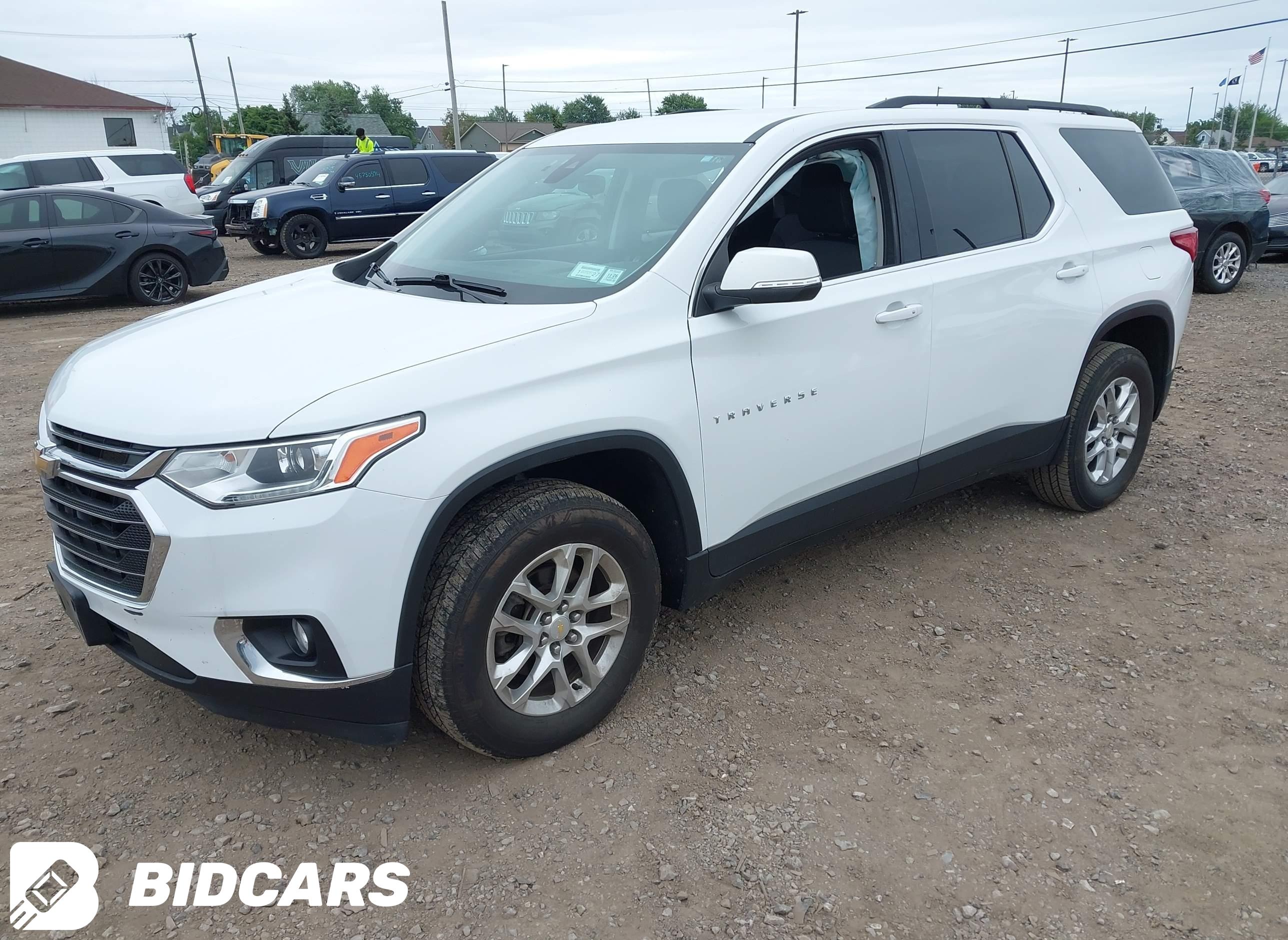 2021 Chevrolet Traverse, Awd...