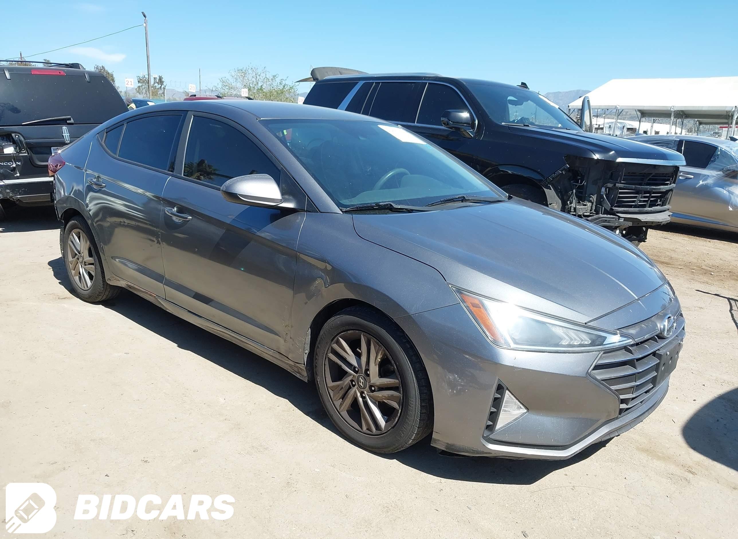 2019 Hyundai Elantra, Sel