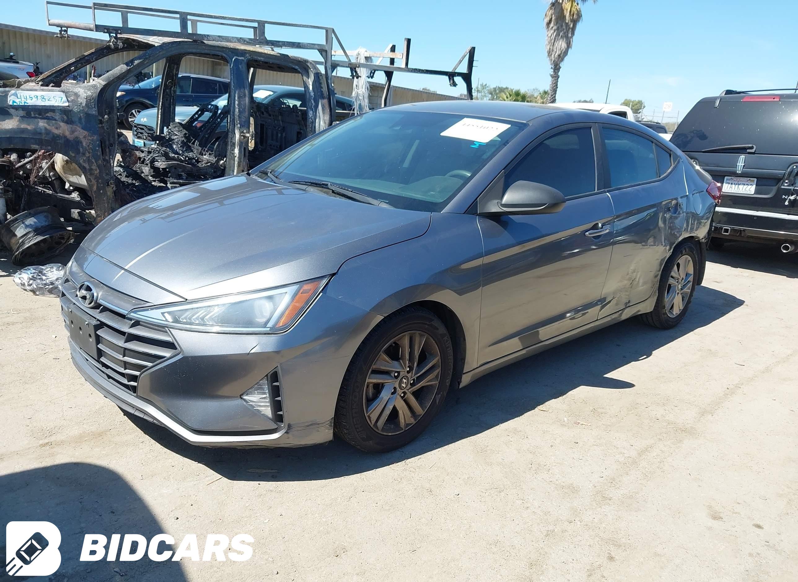 2019 Hyundai Elantra, Sel