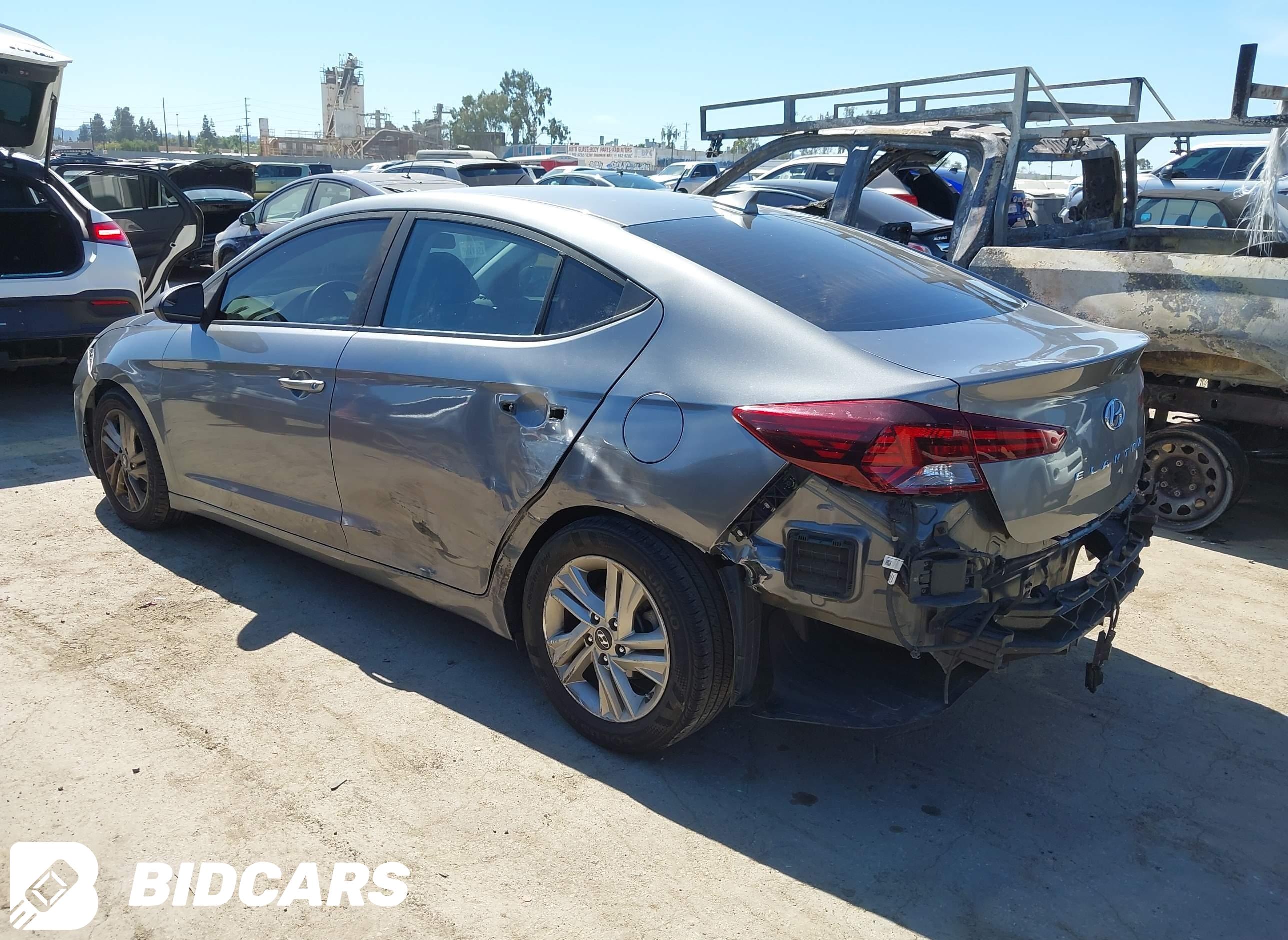 2019 Hyundai Elantra, Sel