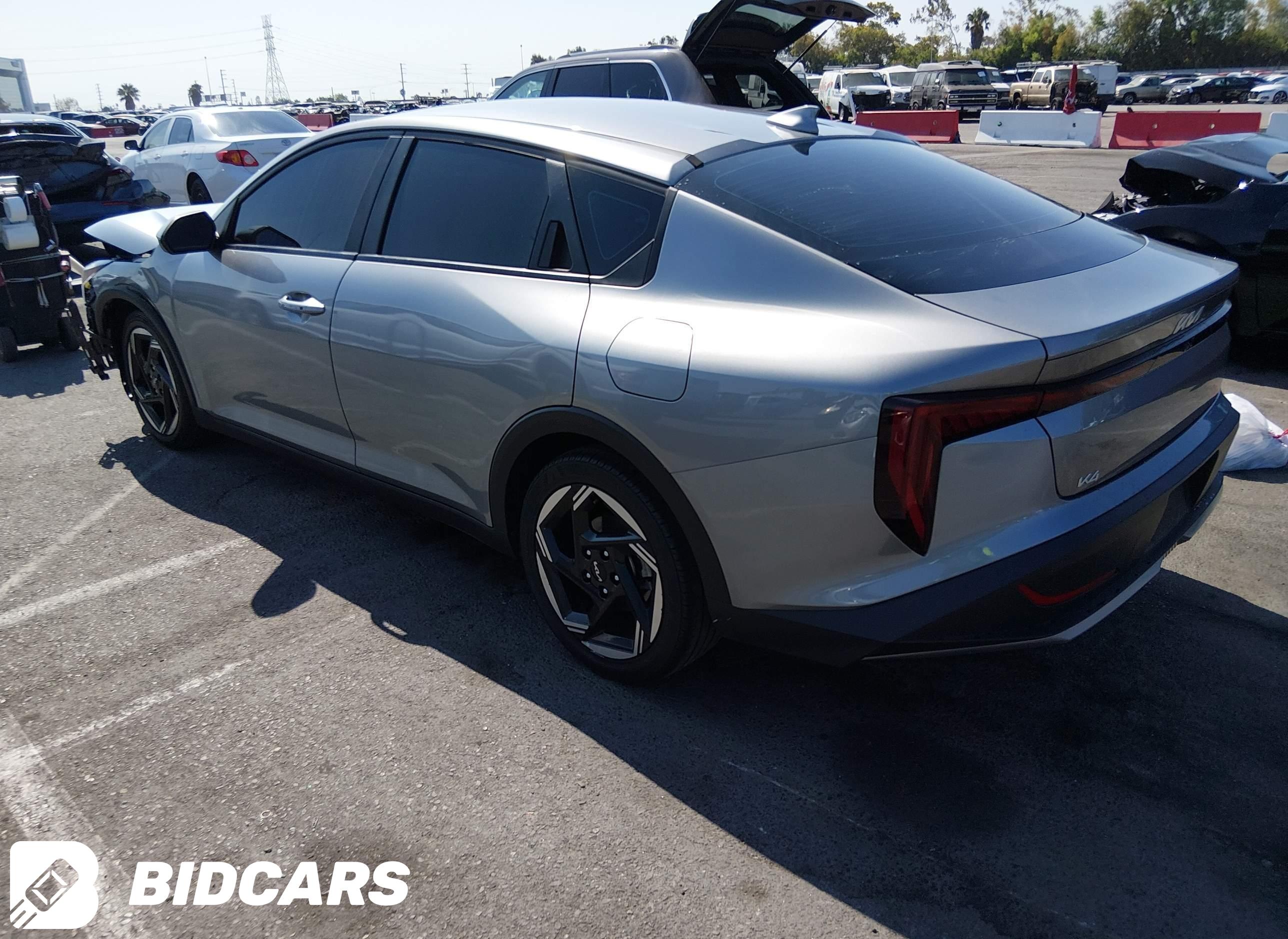 2025 KIA K4, EX