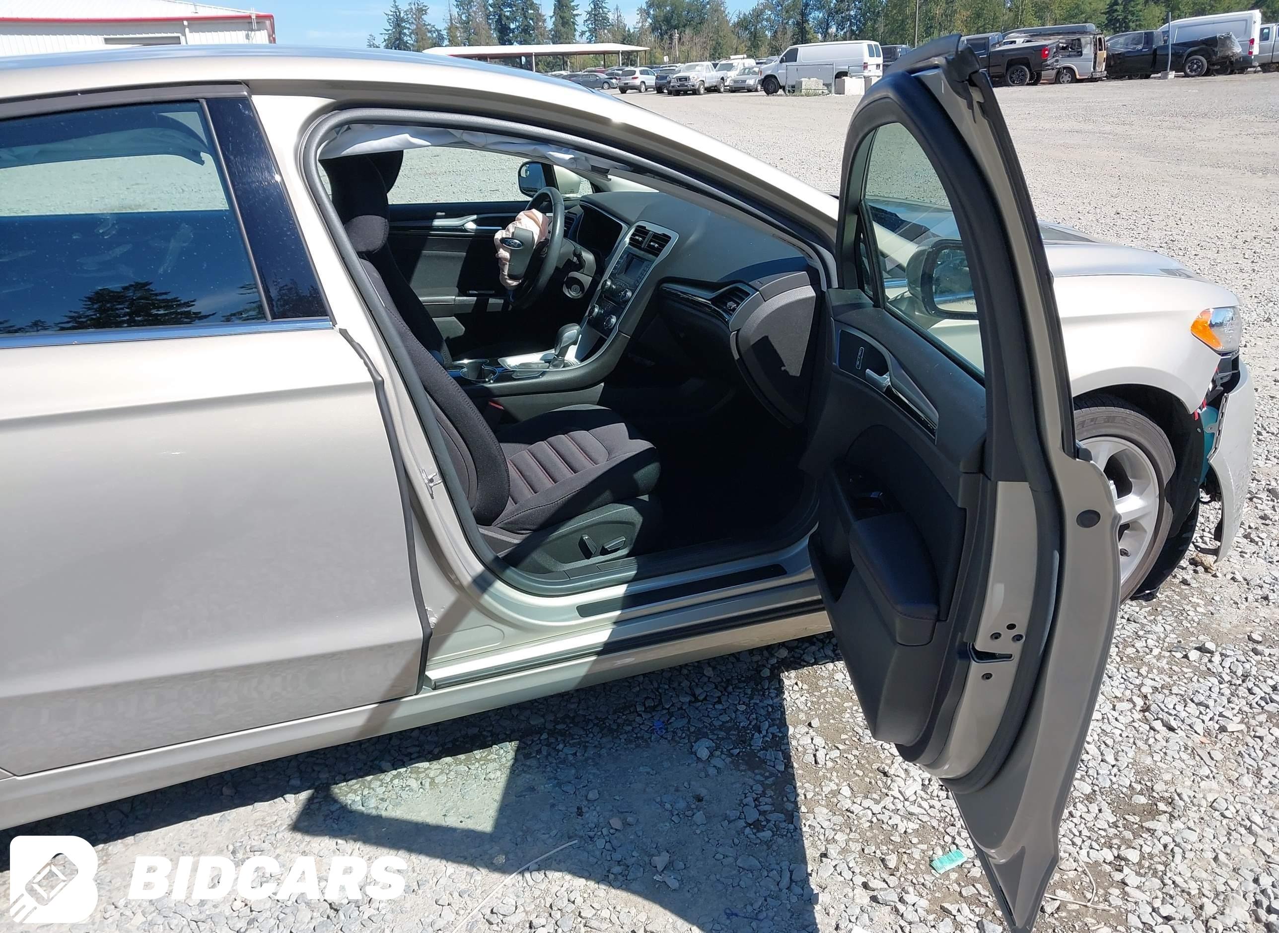 2015 Ford Fusion, SE