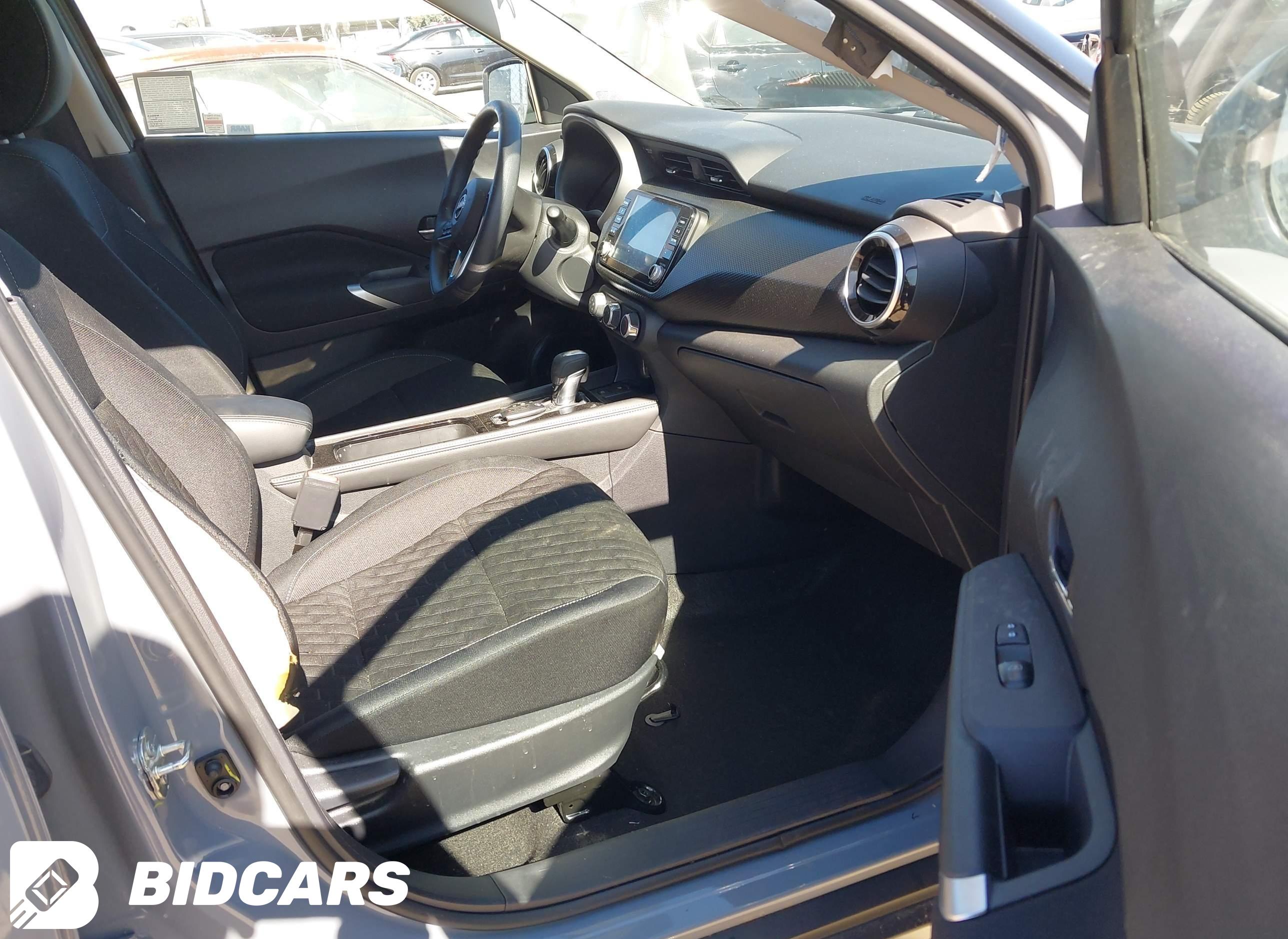 2023 Nissan Kicks, Sv Xtronic...
