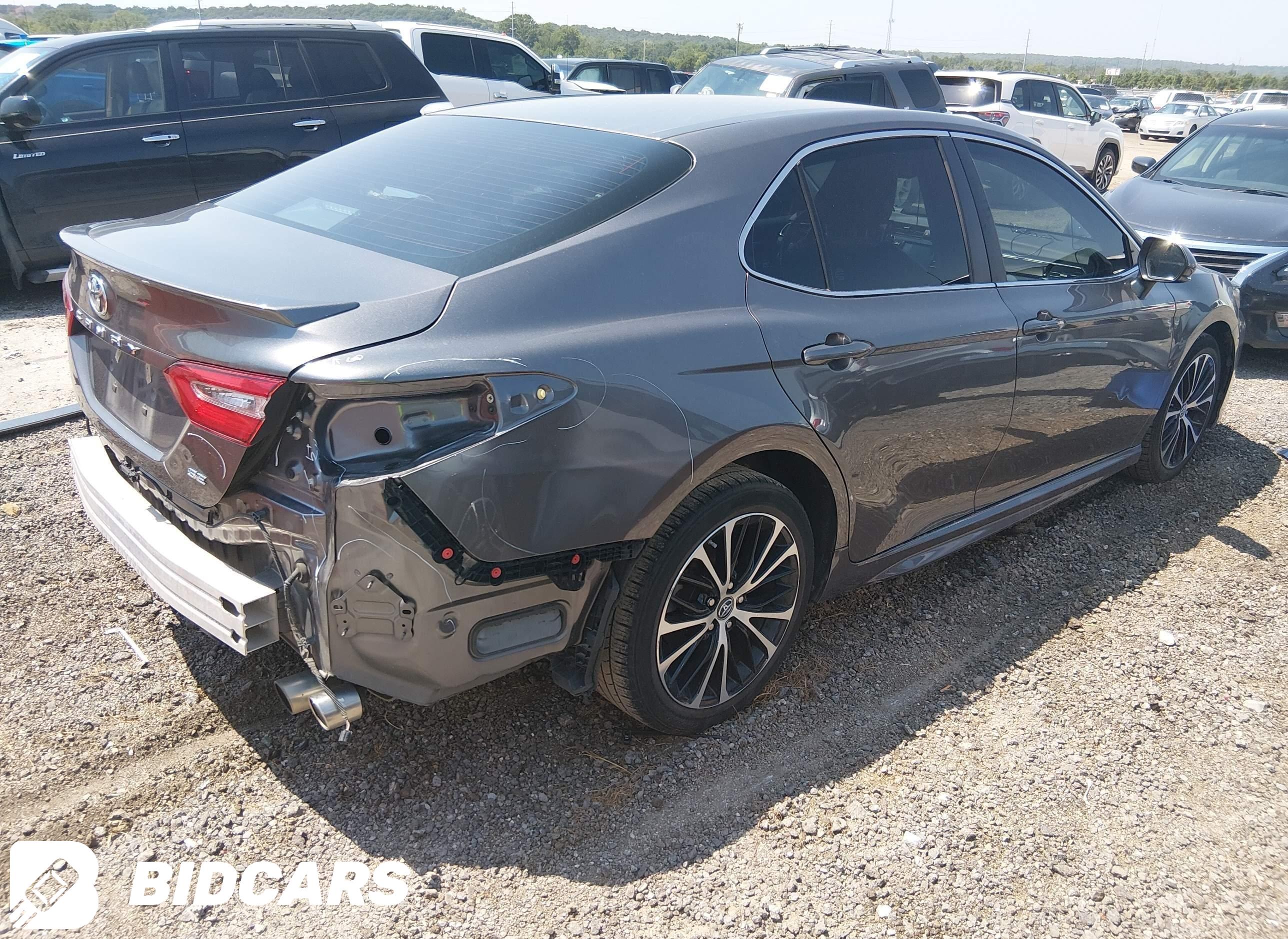 2018 Toyota Camry, SE