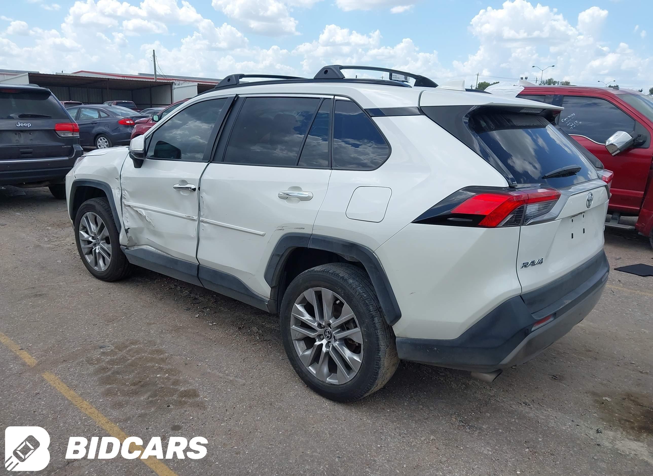 2022 Toyota RAV4, Limited