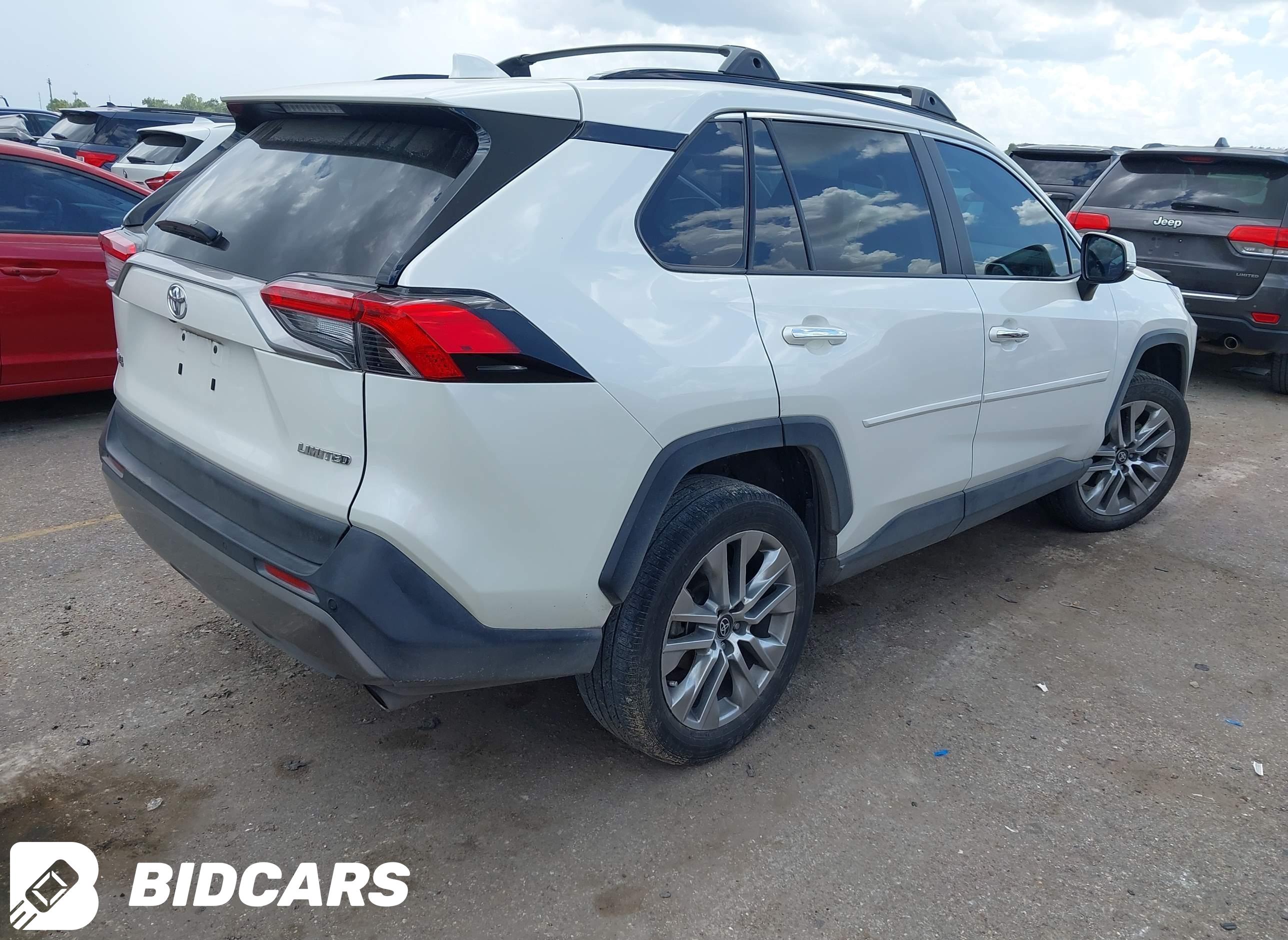 2022 Toyota RAV4, Limited