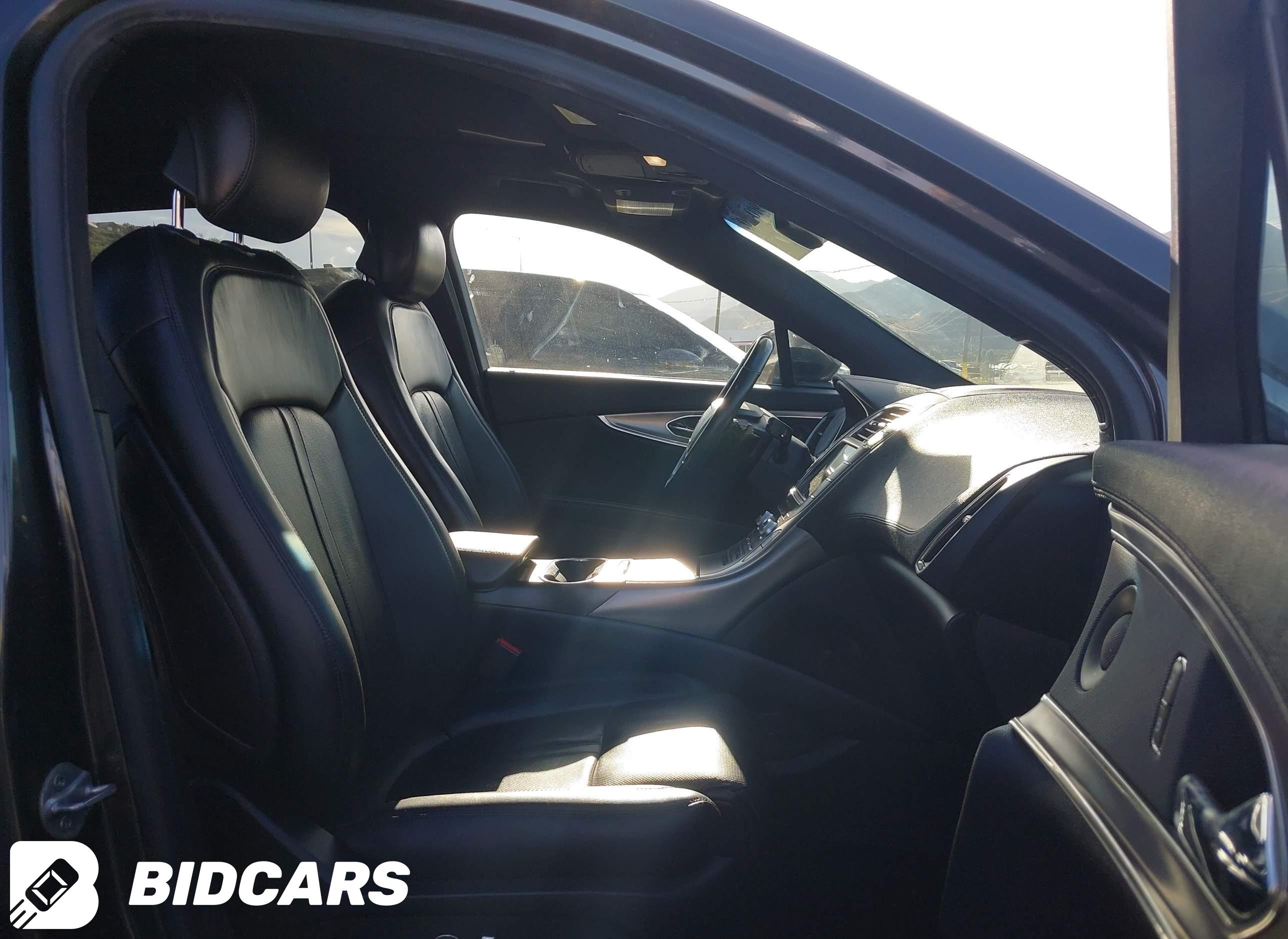 2019 Lincoln Nautilus, Reserve
