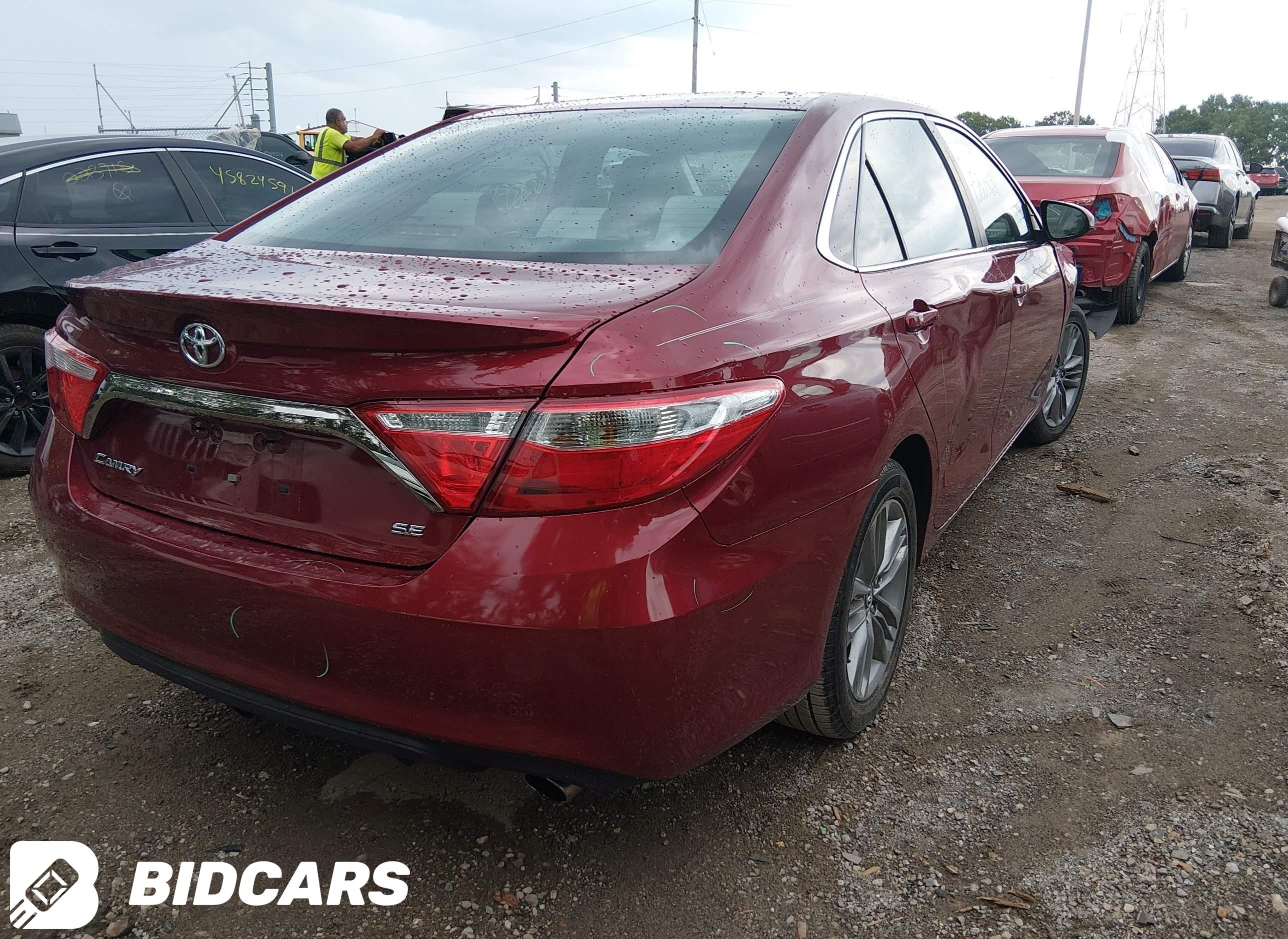 2015 Toyota Camry, SE