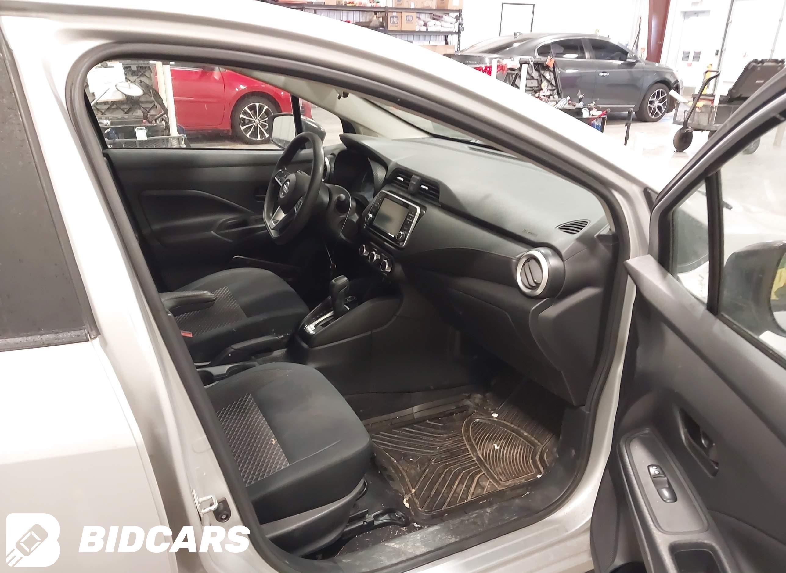 2020 Nissan Versa, S Xtronic Cvt