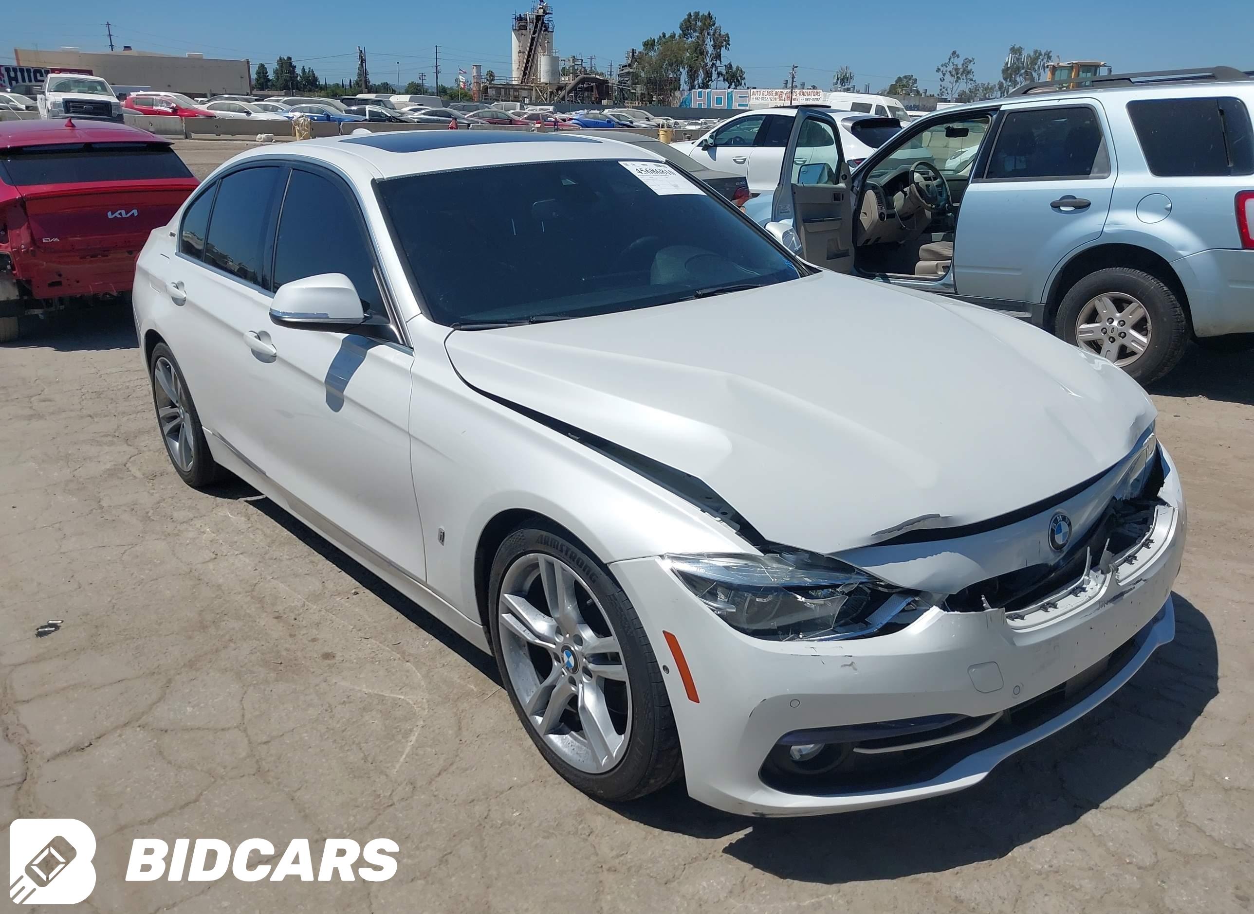 2017 BMW 3 Series, 330E Iperf...