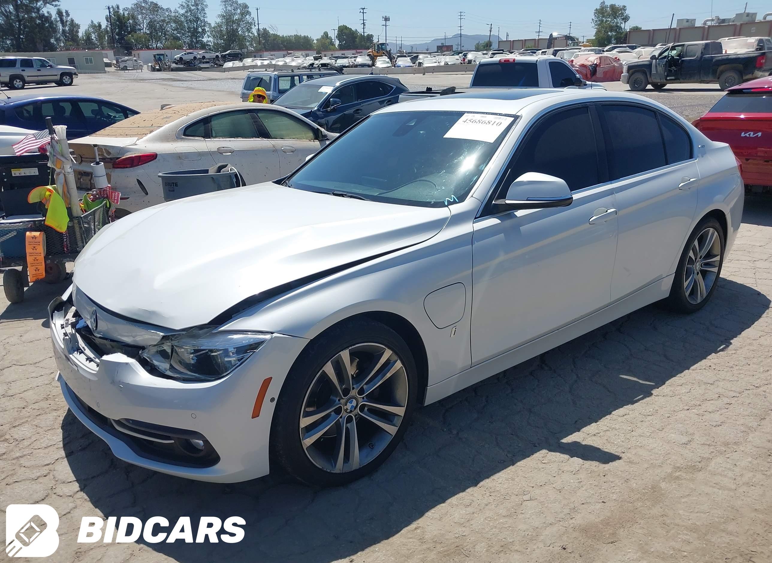 2017 BMW 3 Series, 330E Iperf...