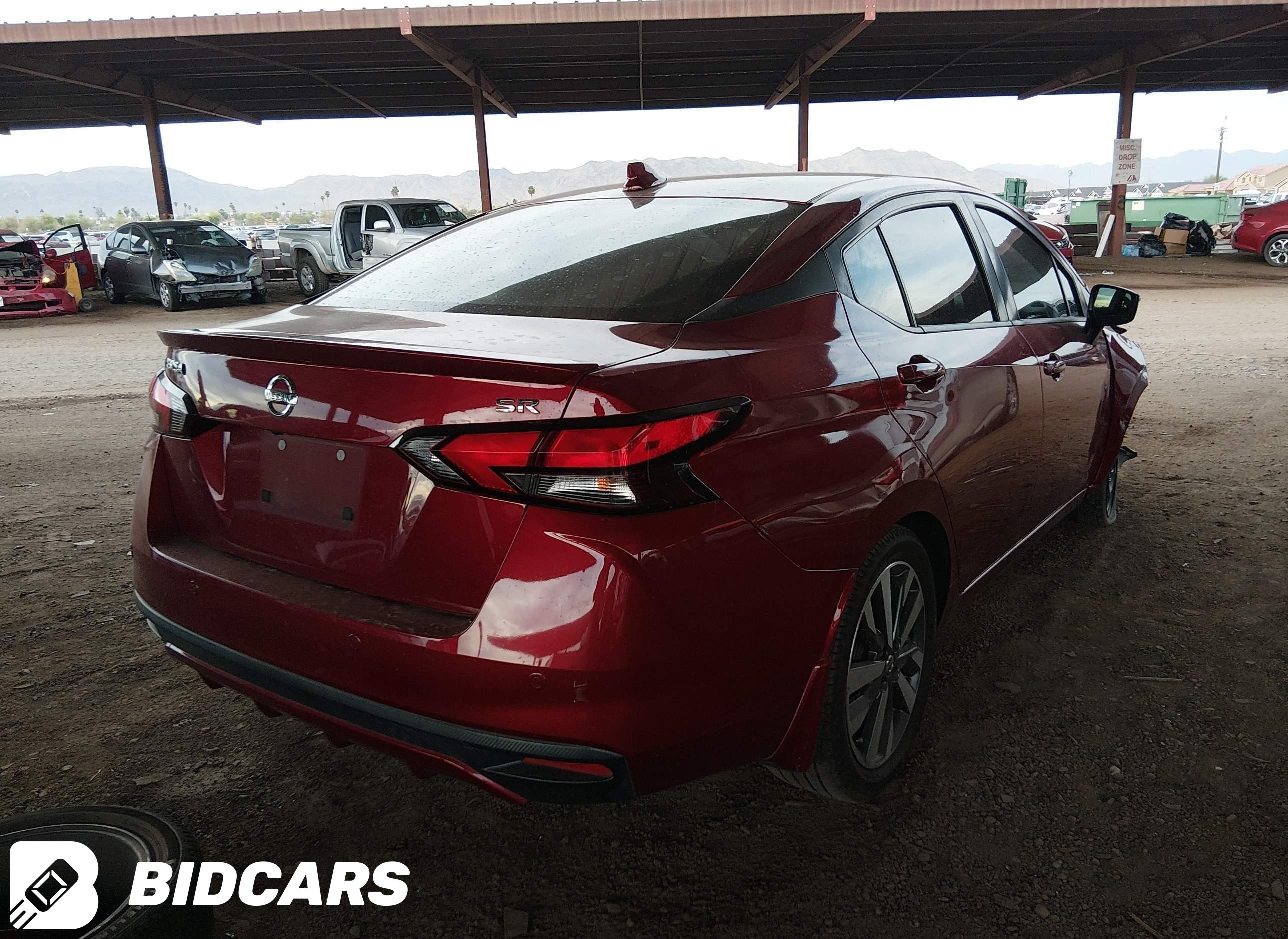 2020 Nissan Versa, Sr Xtronic...