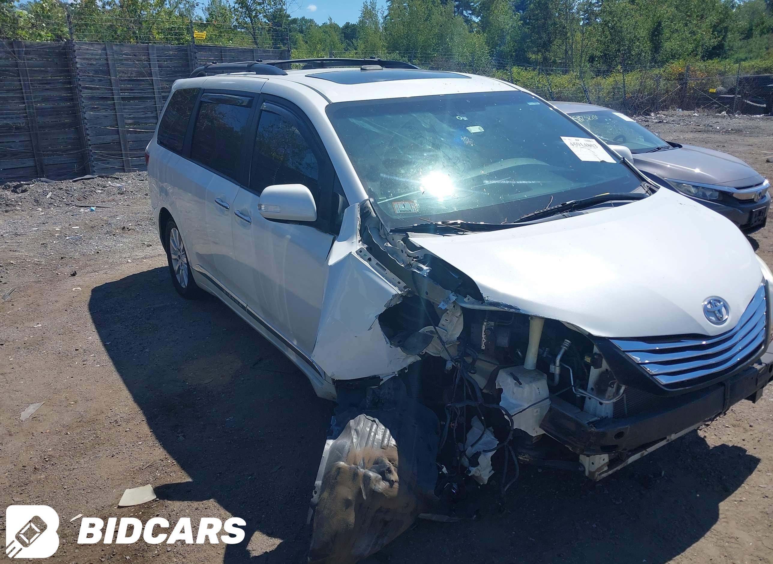 2015 Toyota Sienna, Limited P...