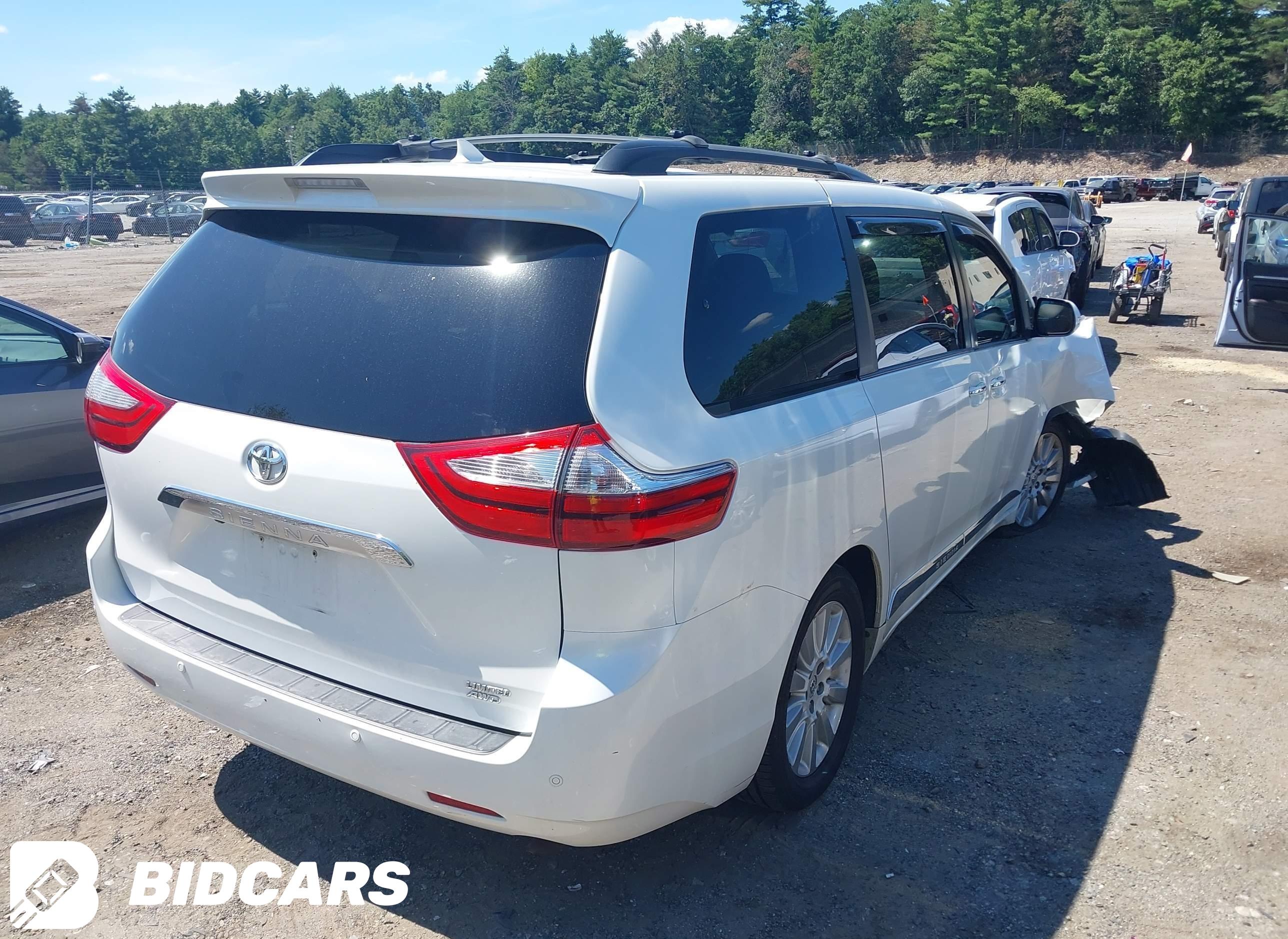 2015 Toyota Sienna, Limited P...