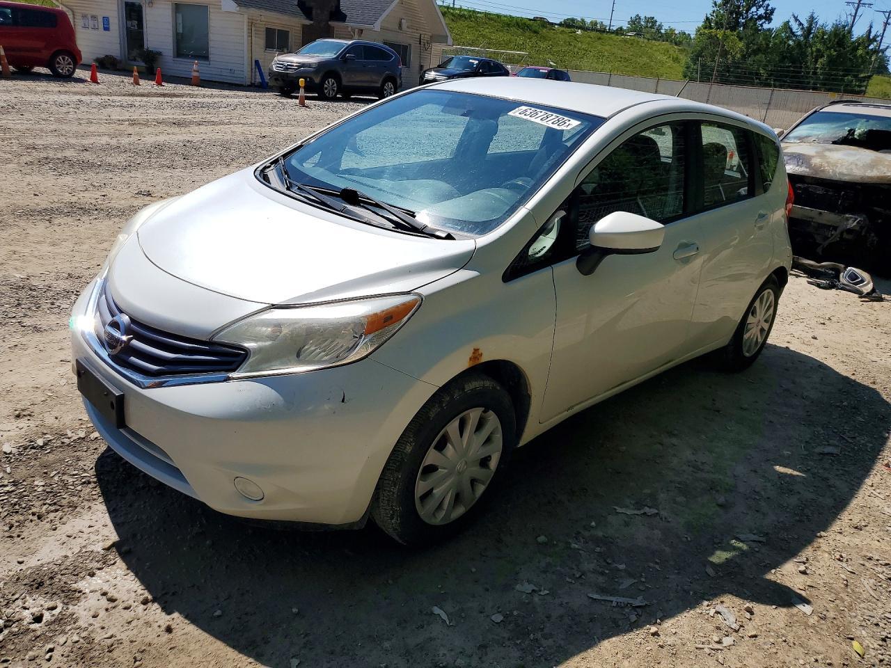 2015 Nissan Versa, S Plus