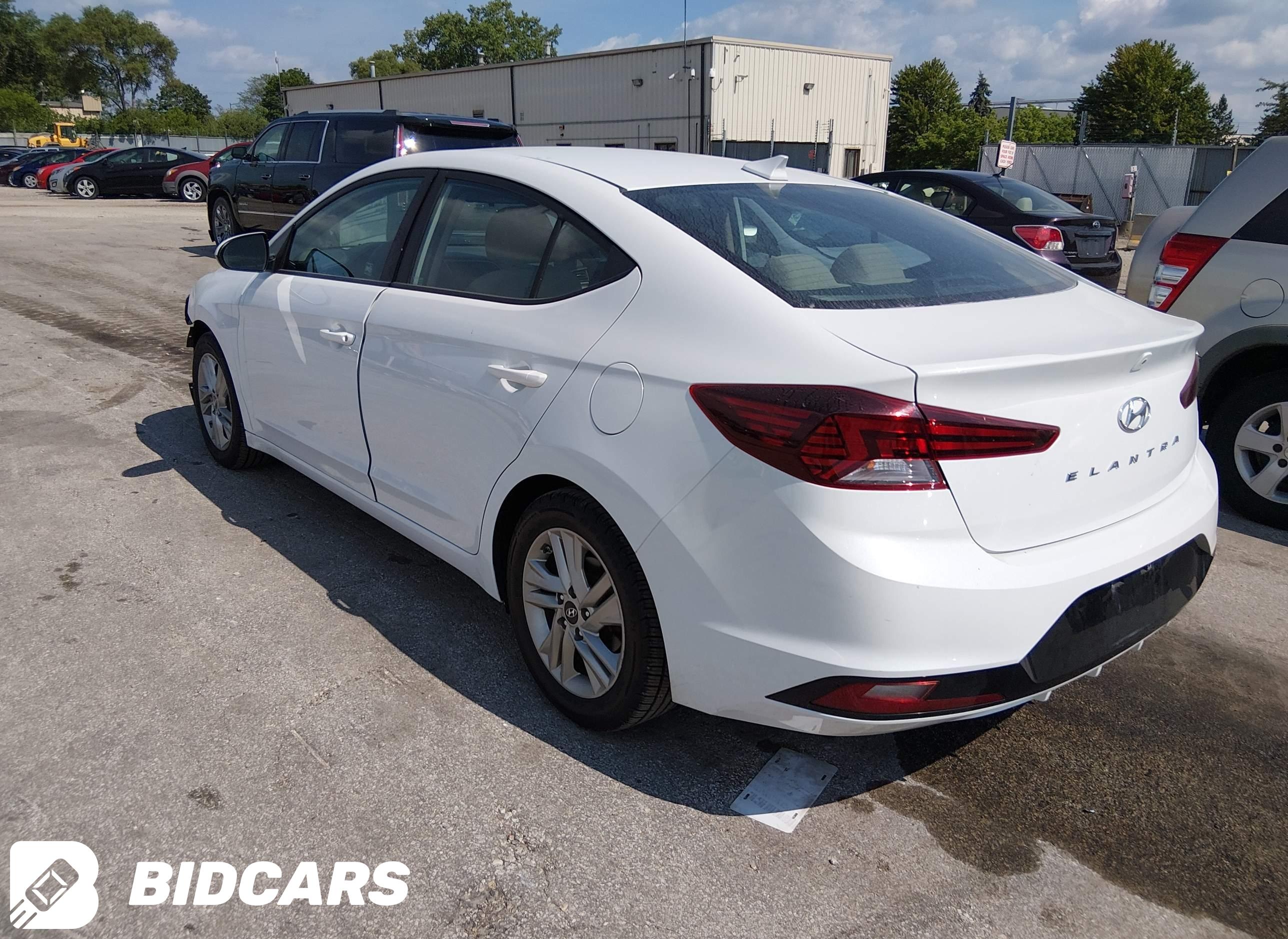 2019 Hyundai Elantra, Sel