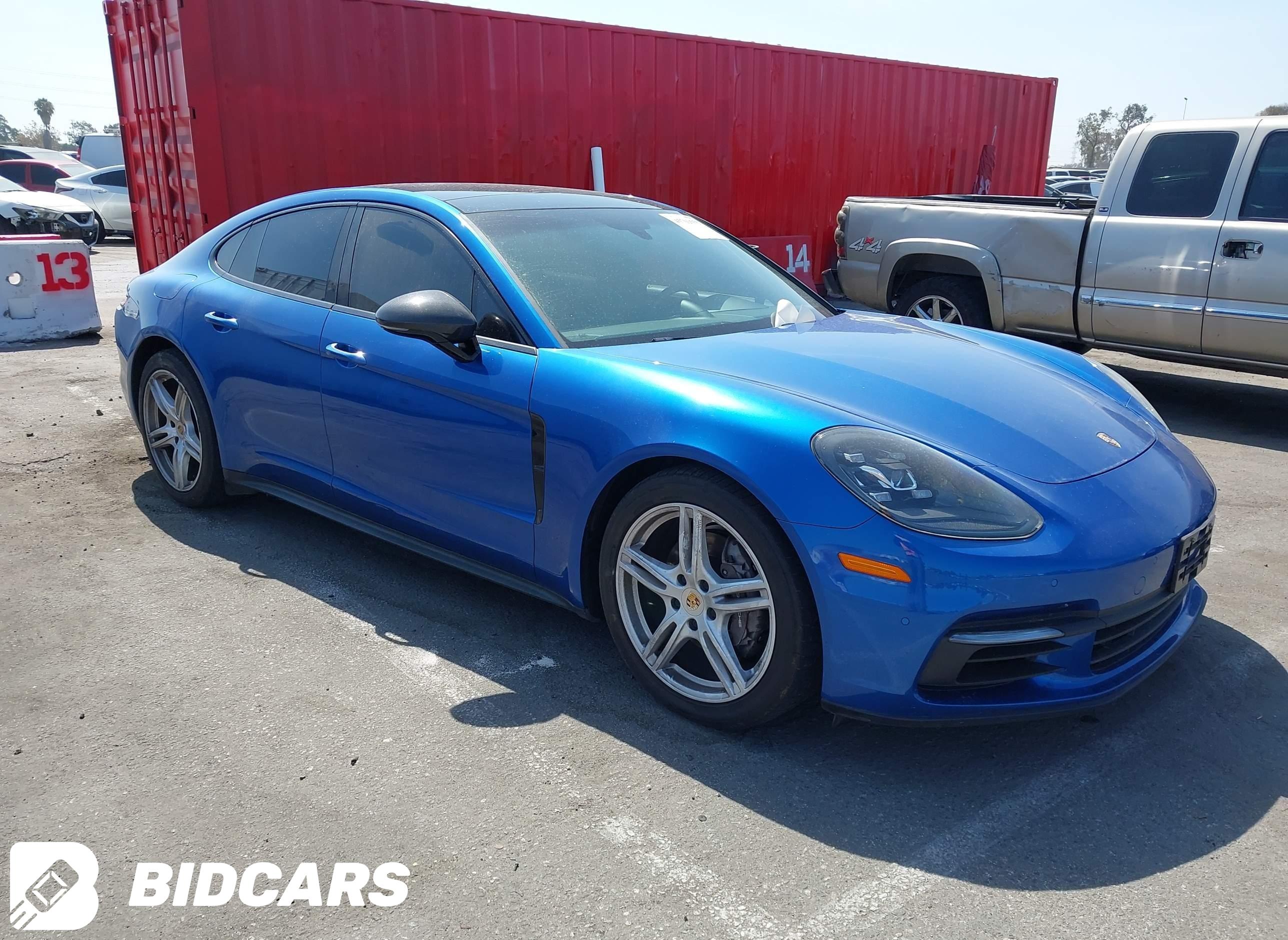 2019 Porsche Panamera, 4