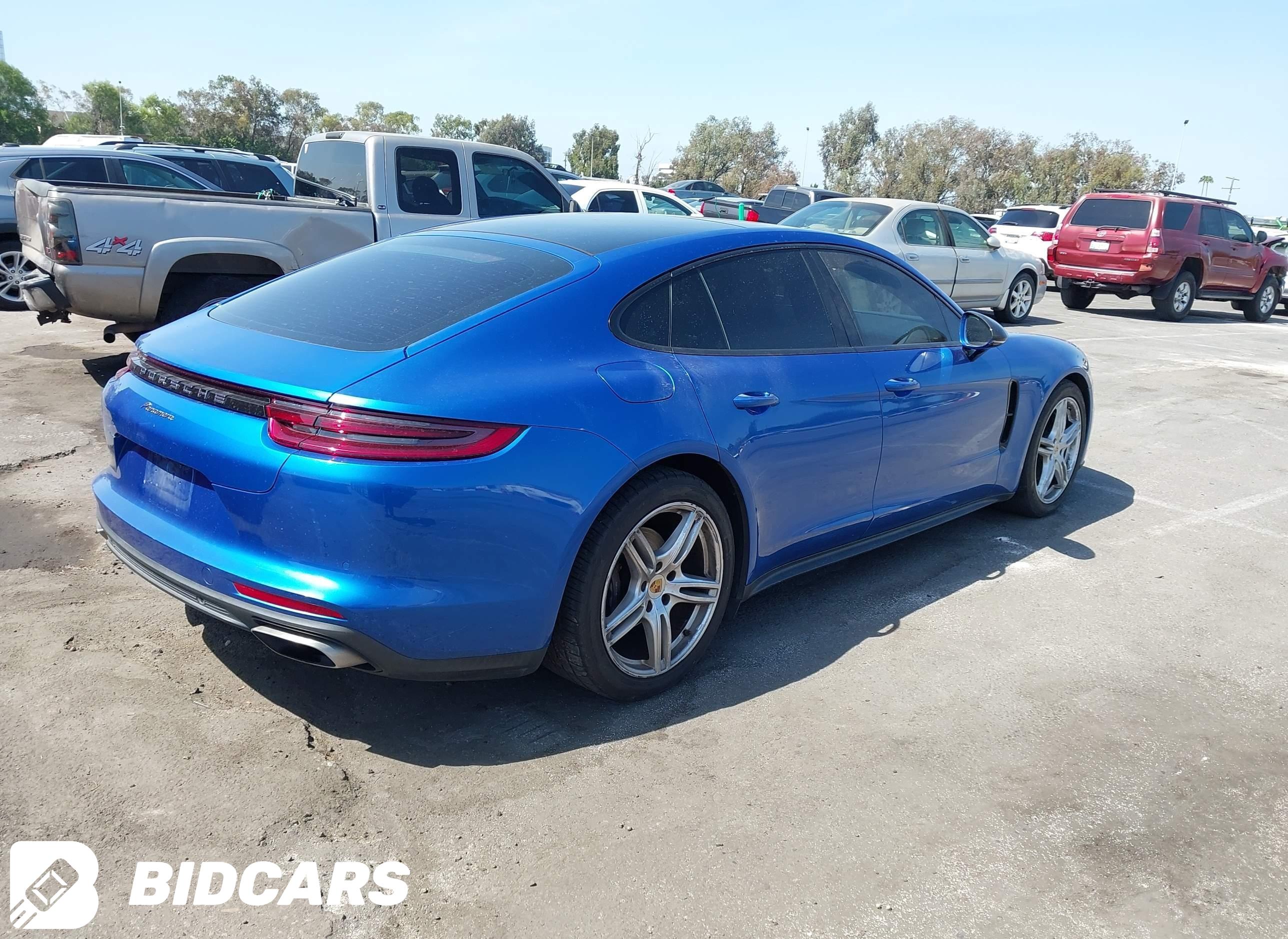2019 Porsche Panamera, 4