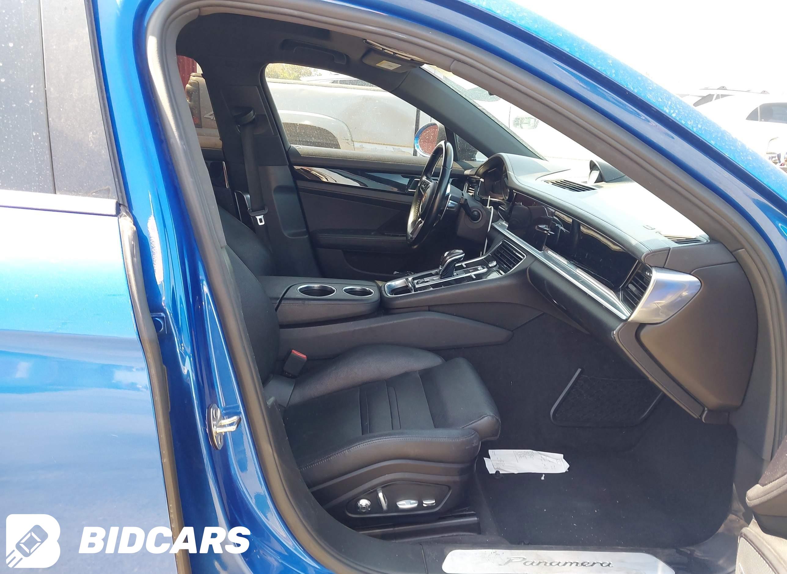 2019 Porsche Panamera, 4