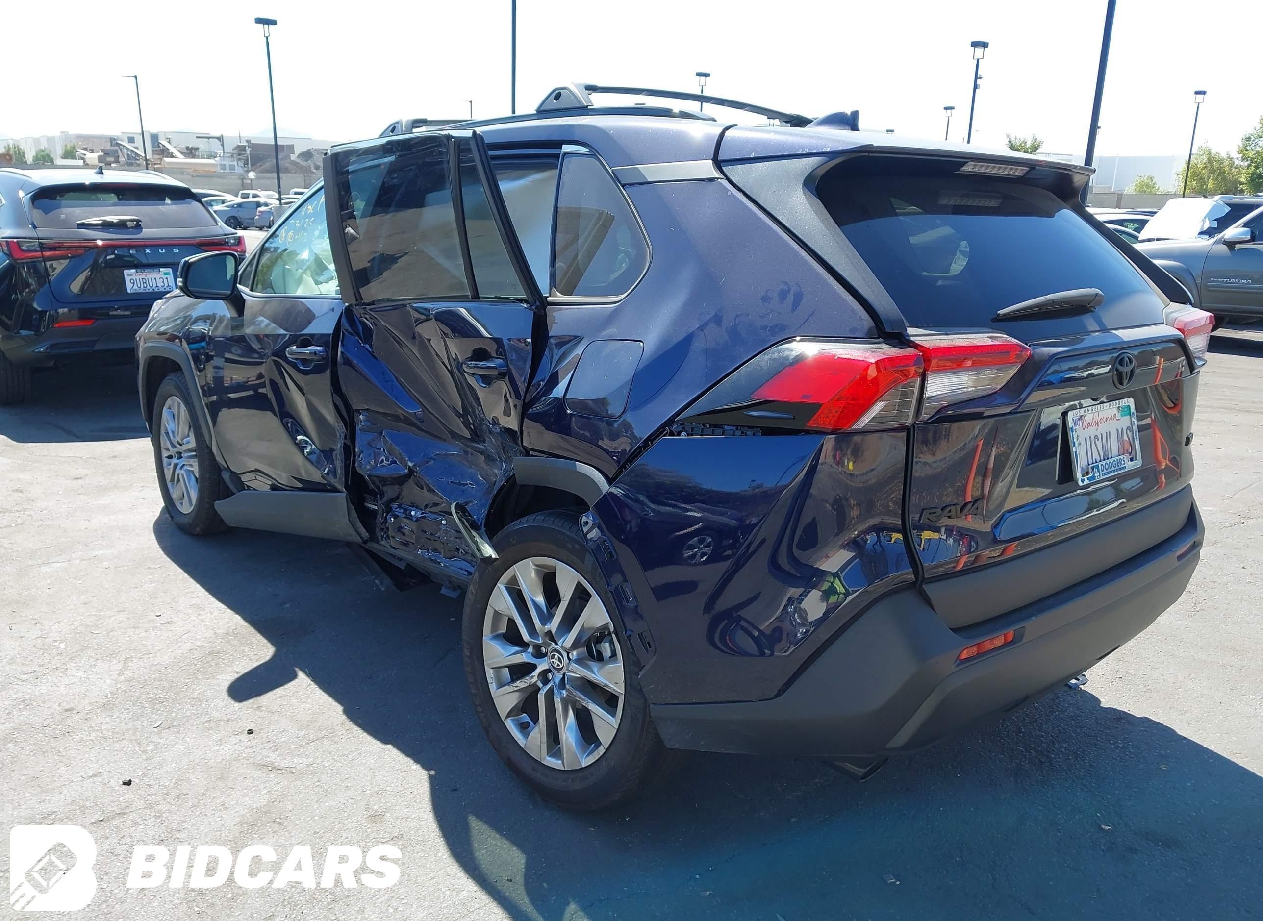 2024 Toyota RAV4, Xle Premium