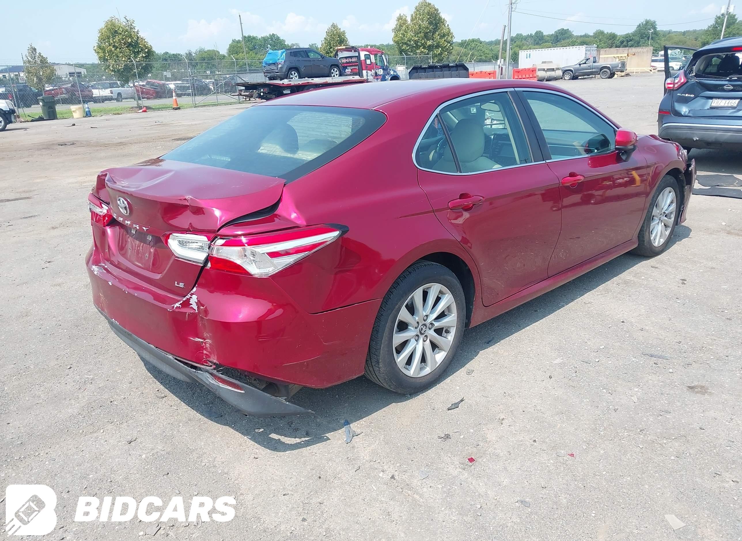 2018 Toyota Camry, LE