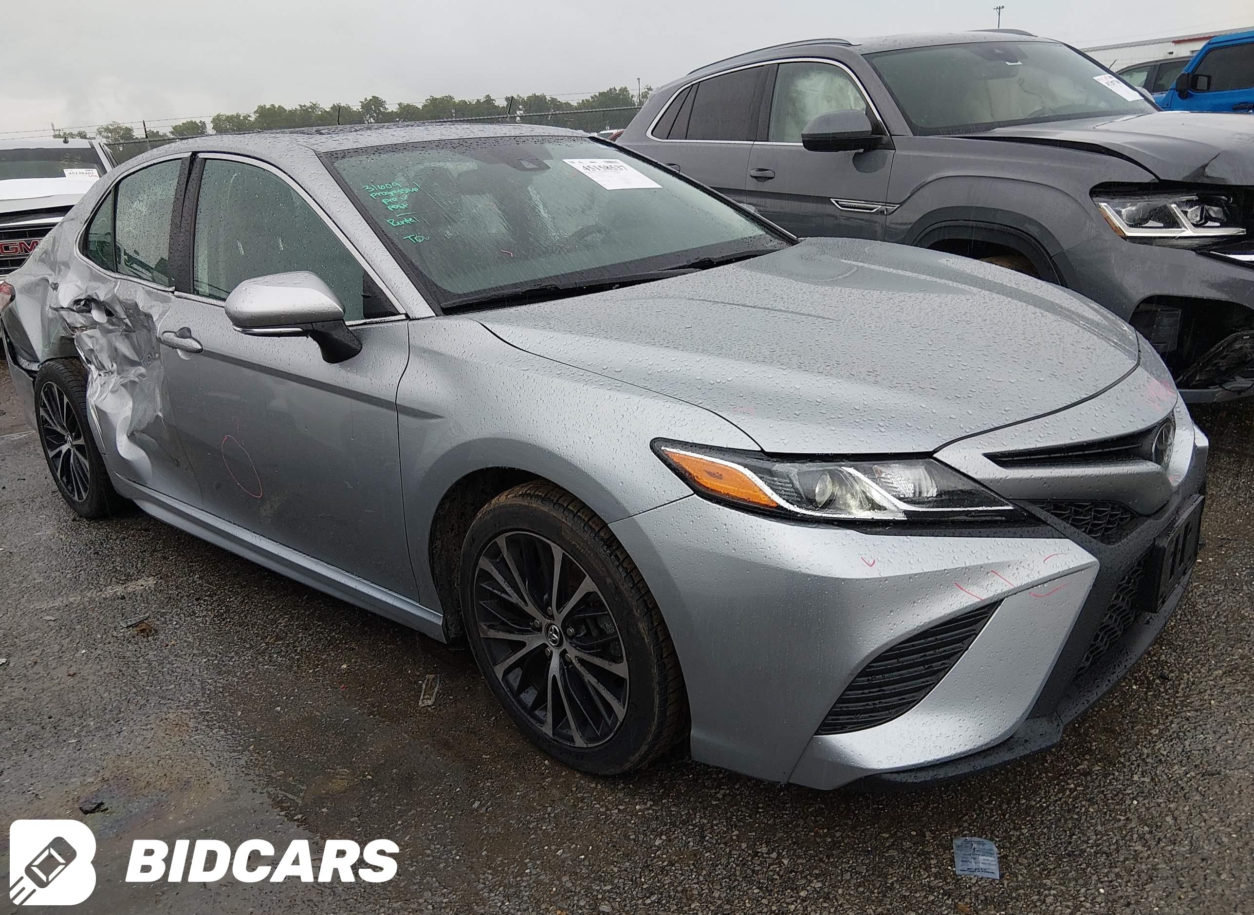 2019 Toyota Camry, SE