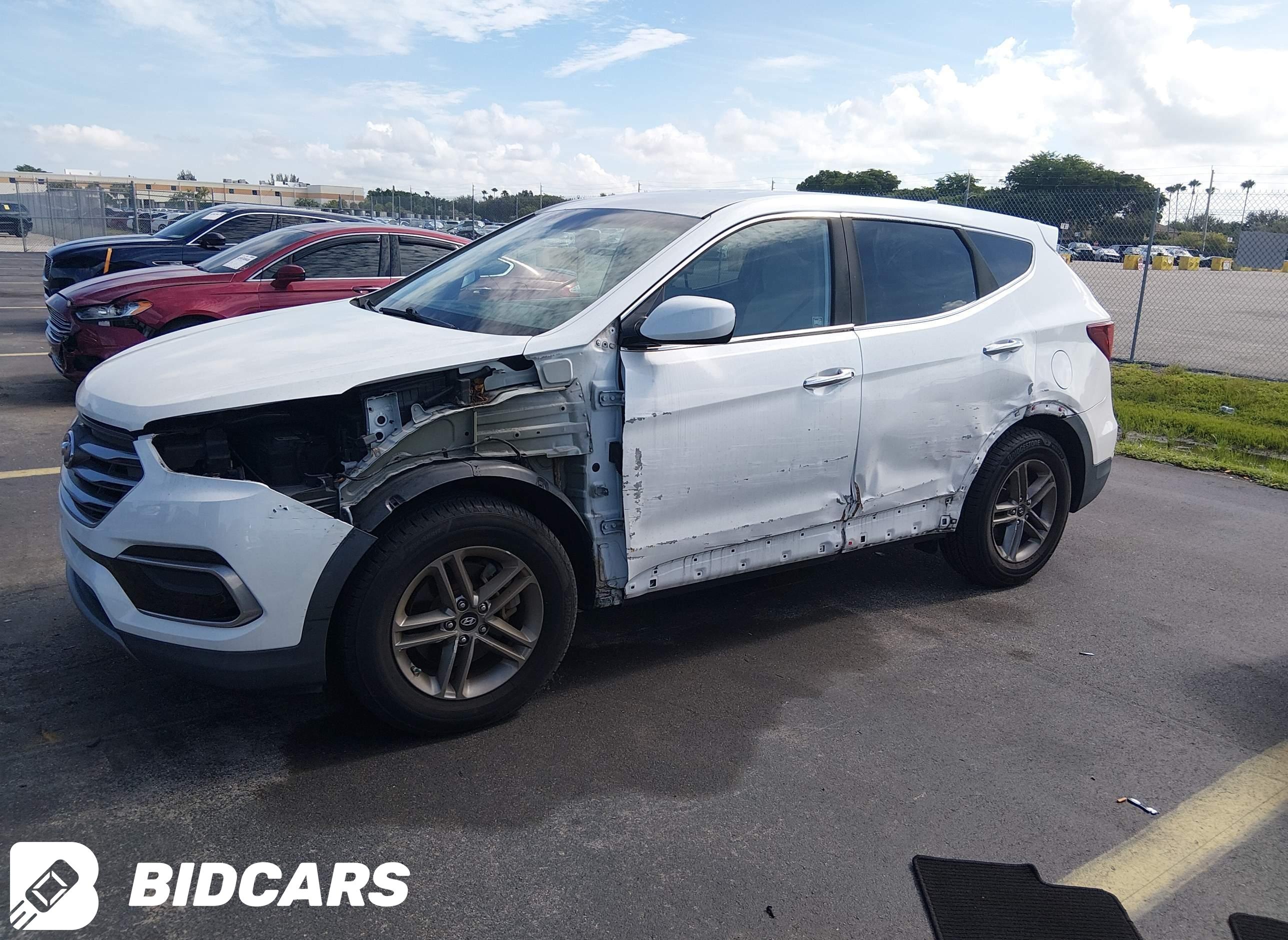 2017 Hyundai Santa Fe, Sport...