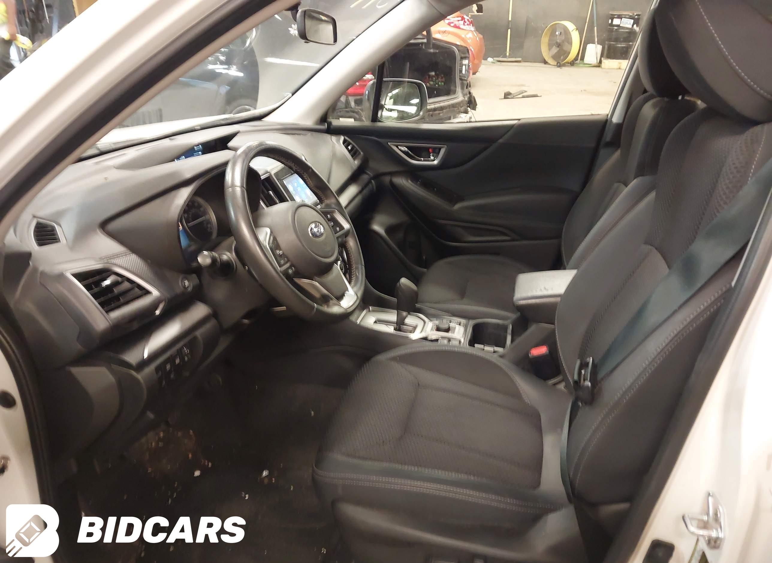 2024 Subaru Forester, Premium